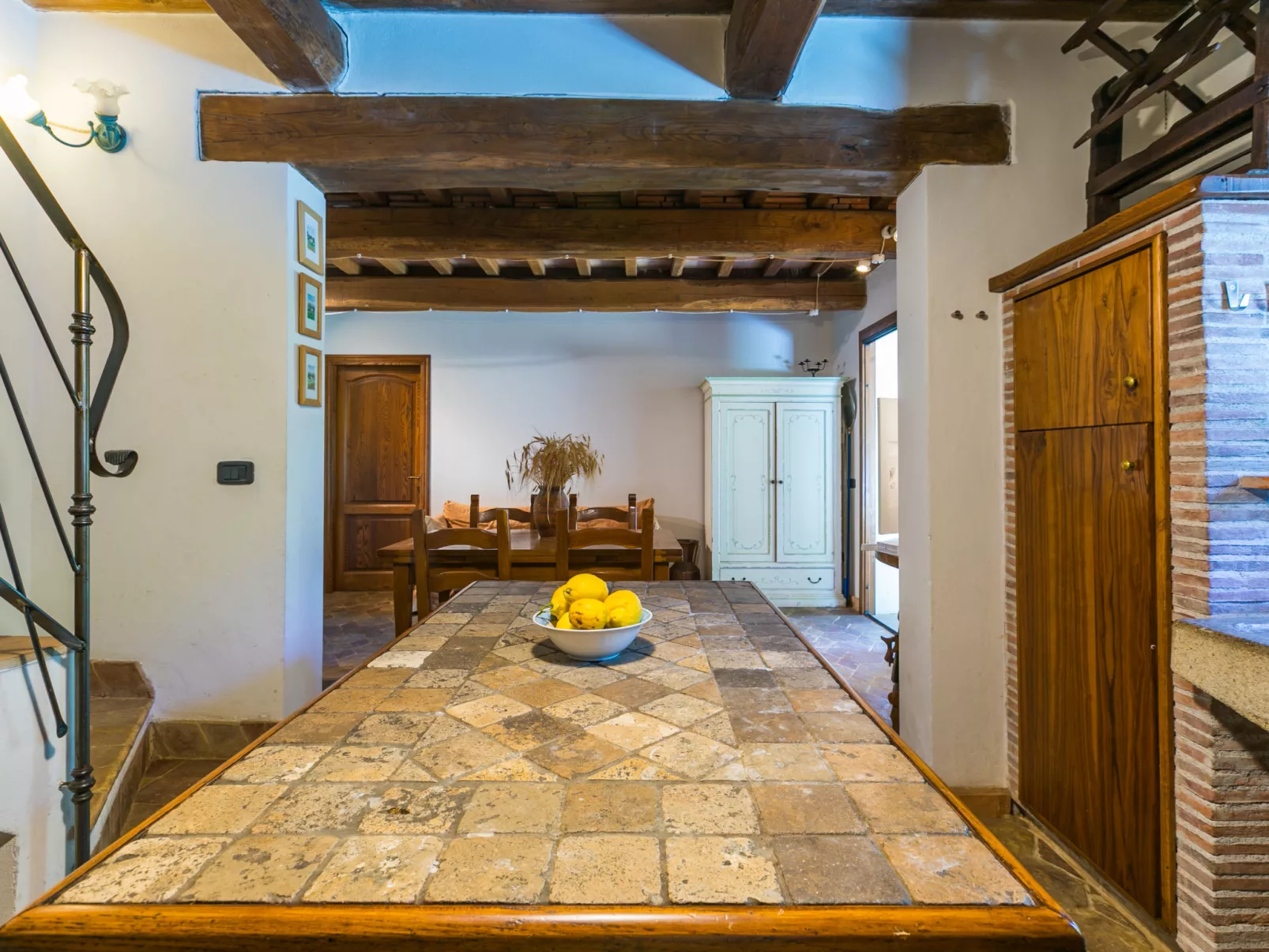 Casale Fonte-Inside