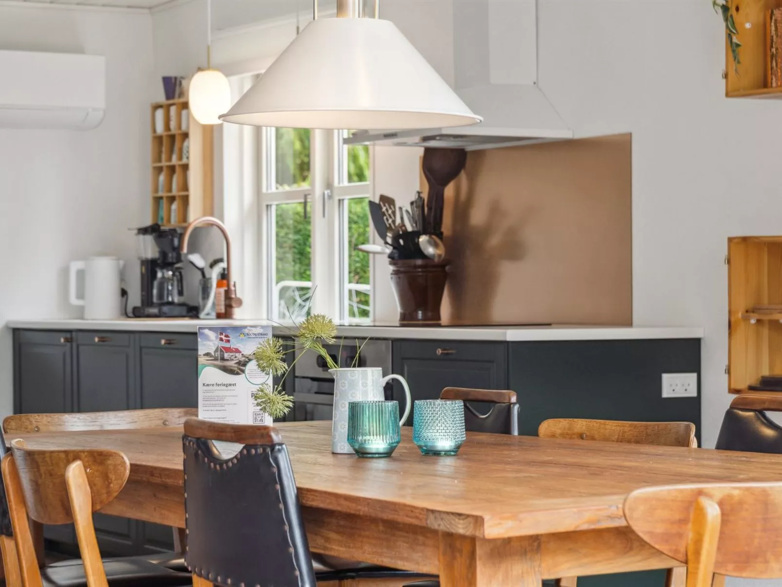 "Joseline" - 150m from the sea-Dedans