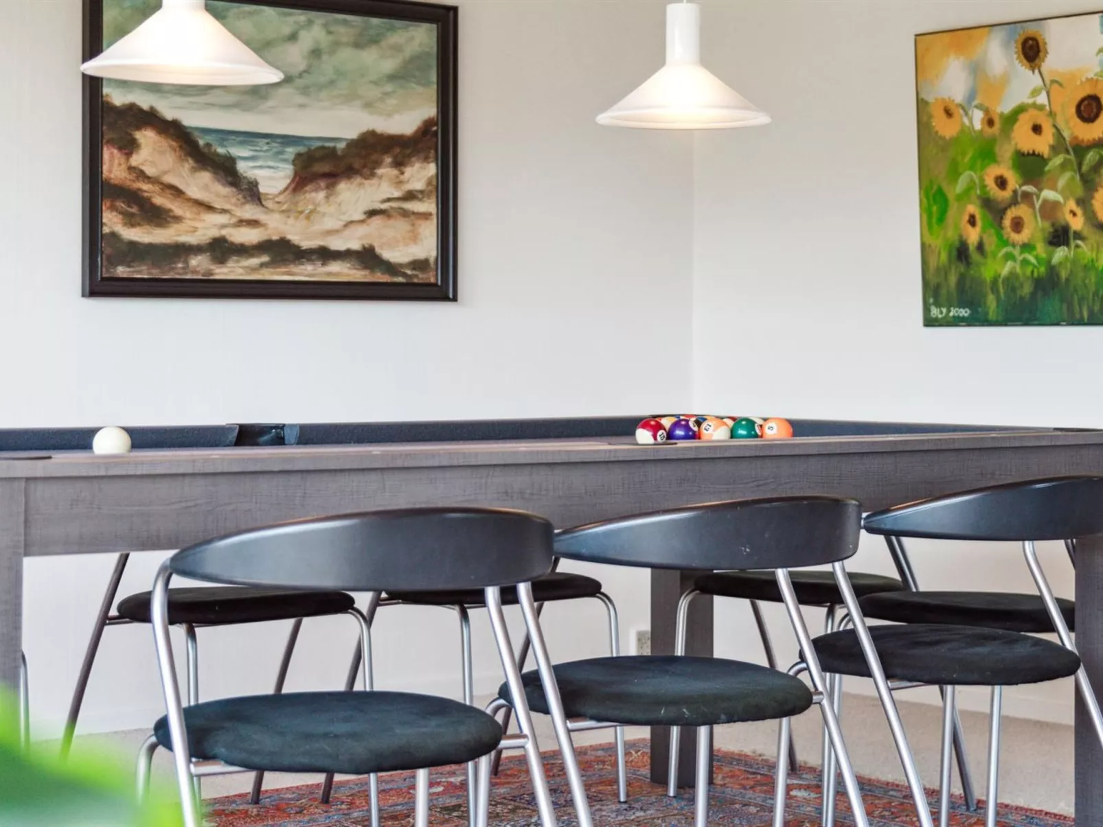 "Ingward" - 750m from the sea-Dedans