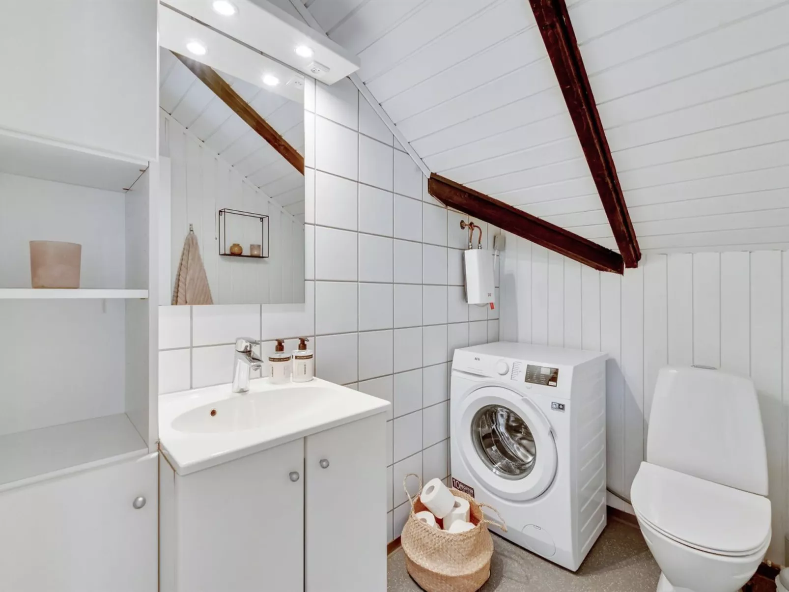 "Sidse" - 400m from the sea-Inside