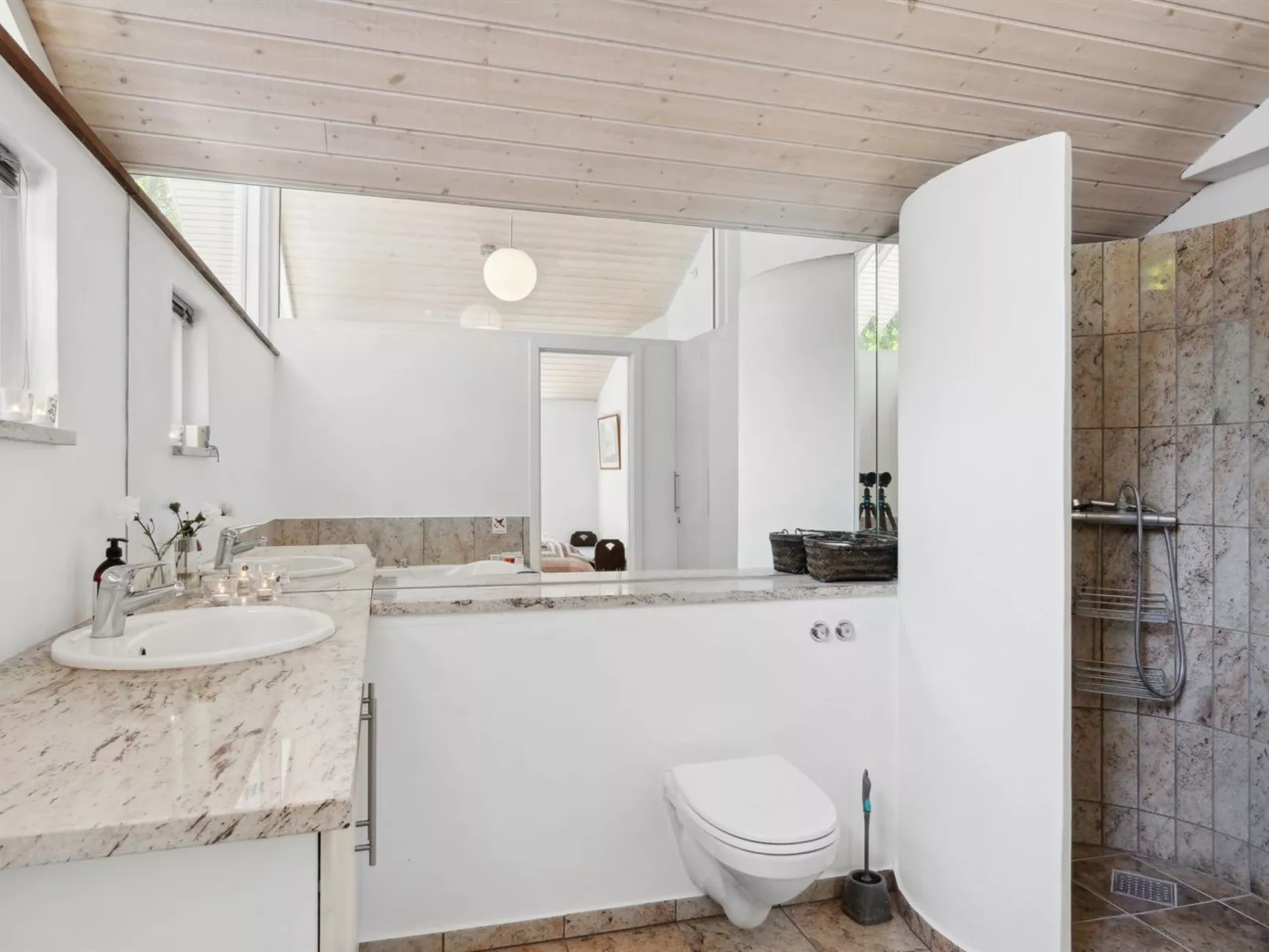 "Amina" - 1.1km from the sea-Inside