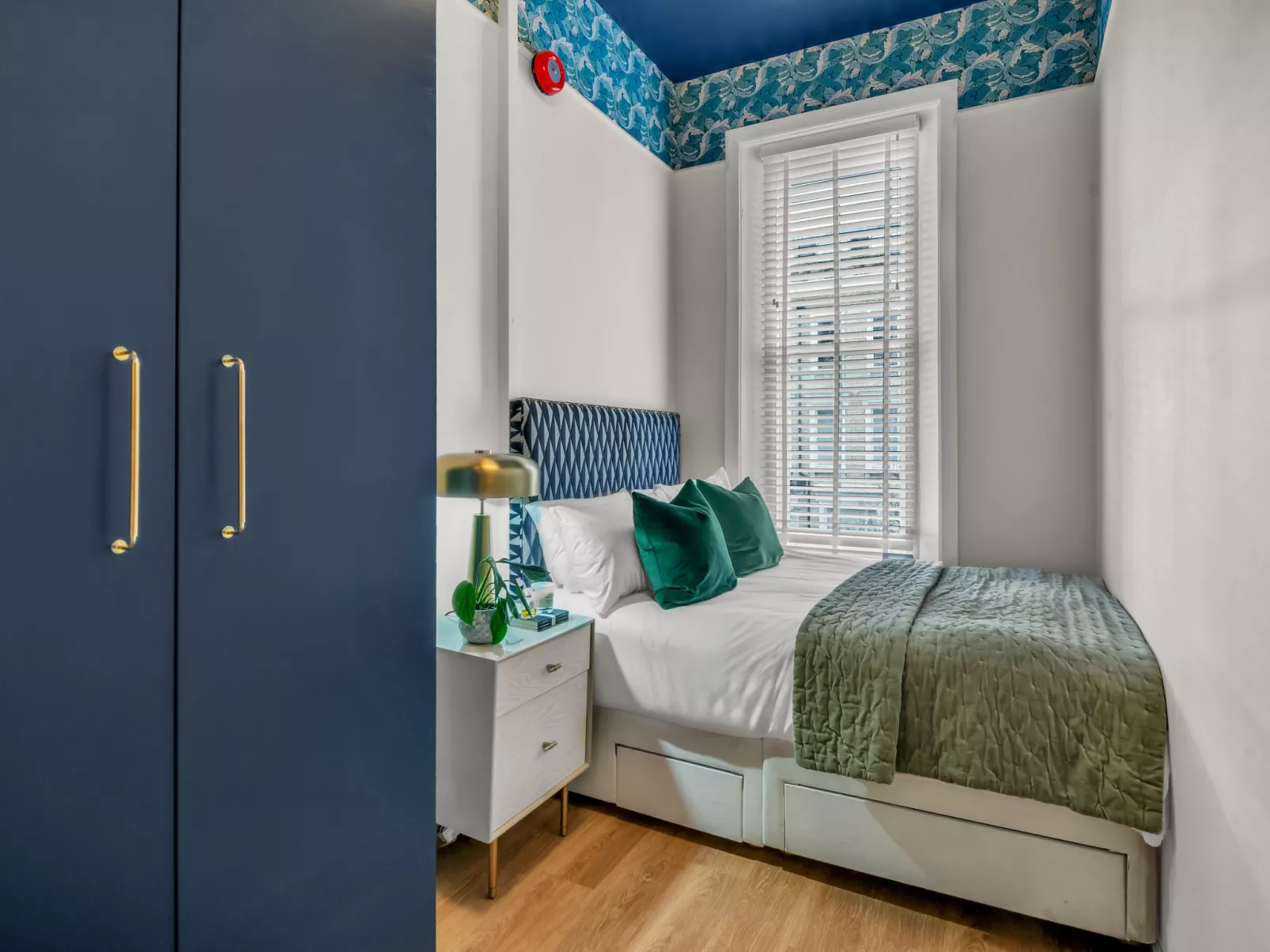 Kensington Heights-Dedans