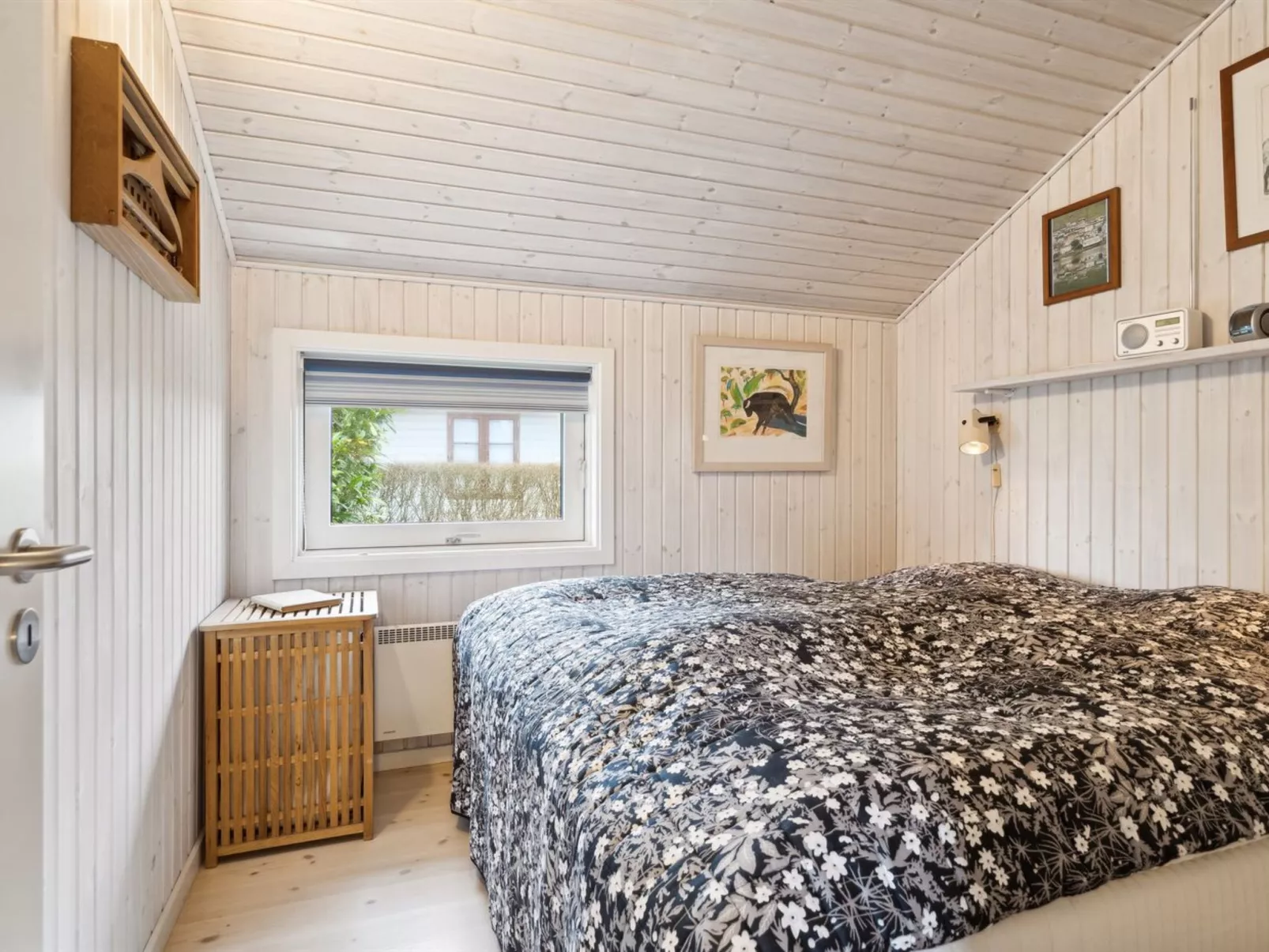 "Hereth" - 100m from the sea-Inside