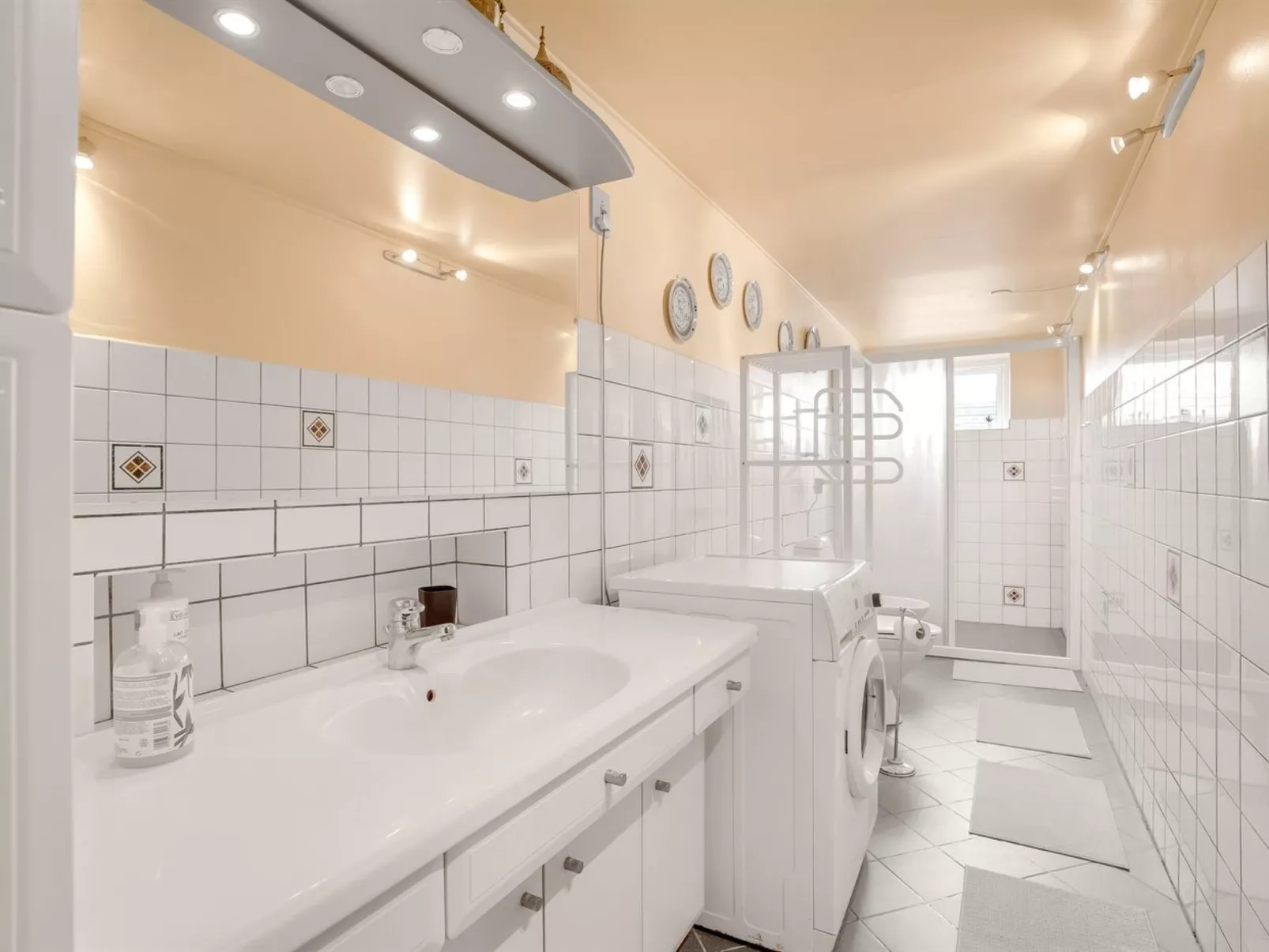 "Albertine" - 600m from the sea-Inside