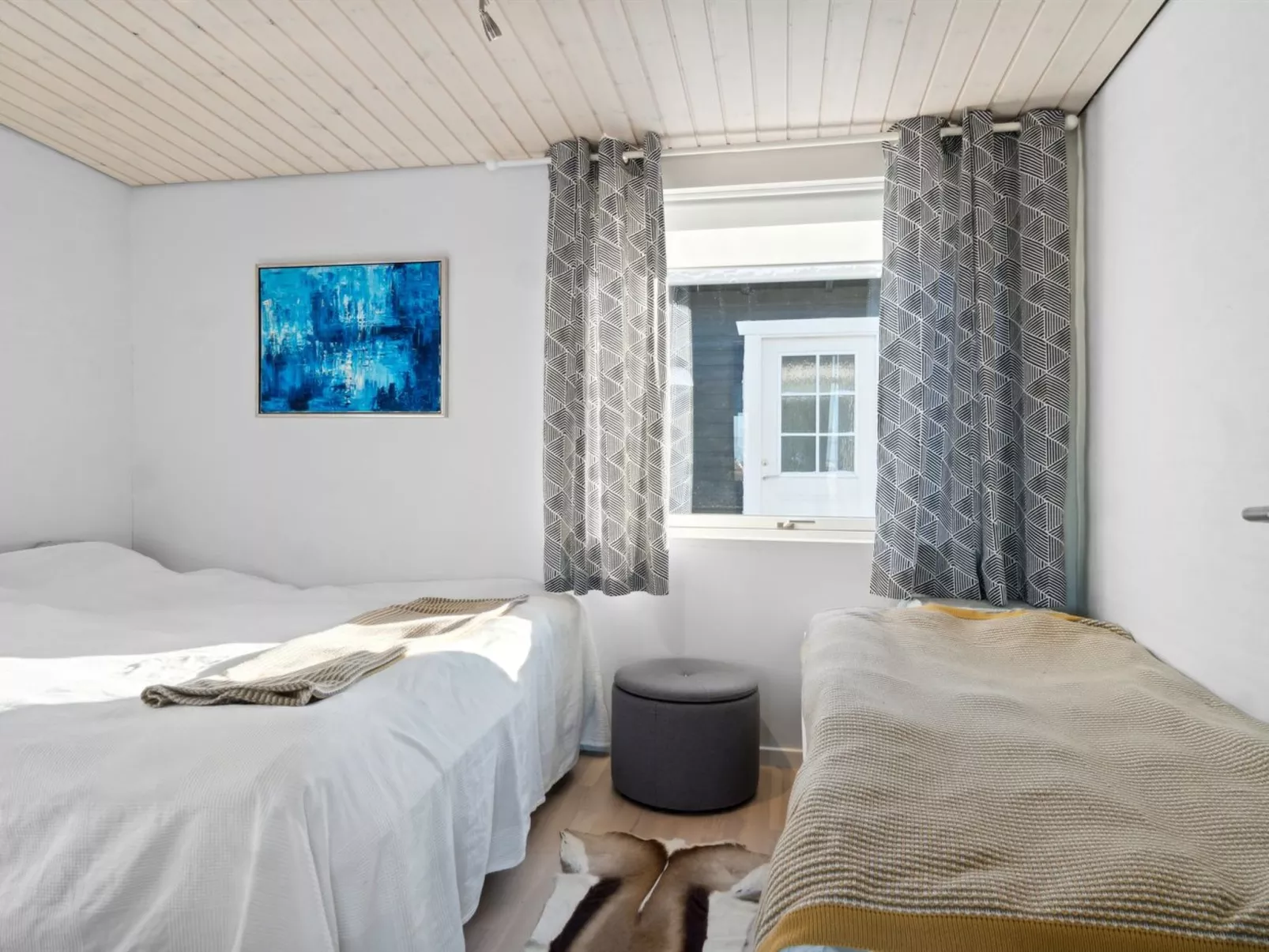 "Els" - 1.8km from the sea-Dedans