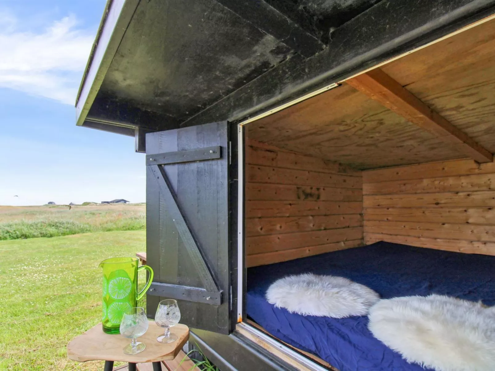 "Inka" - 100m from the sea-Inside