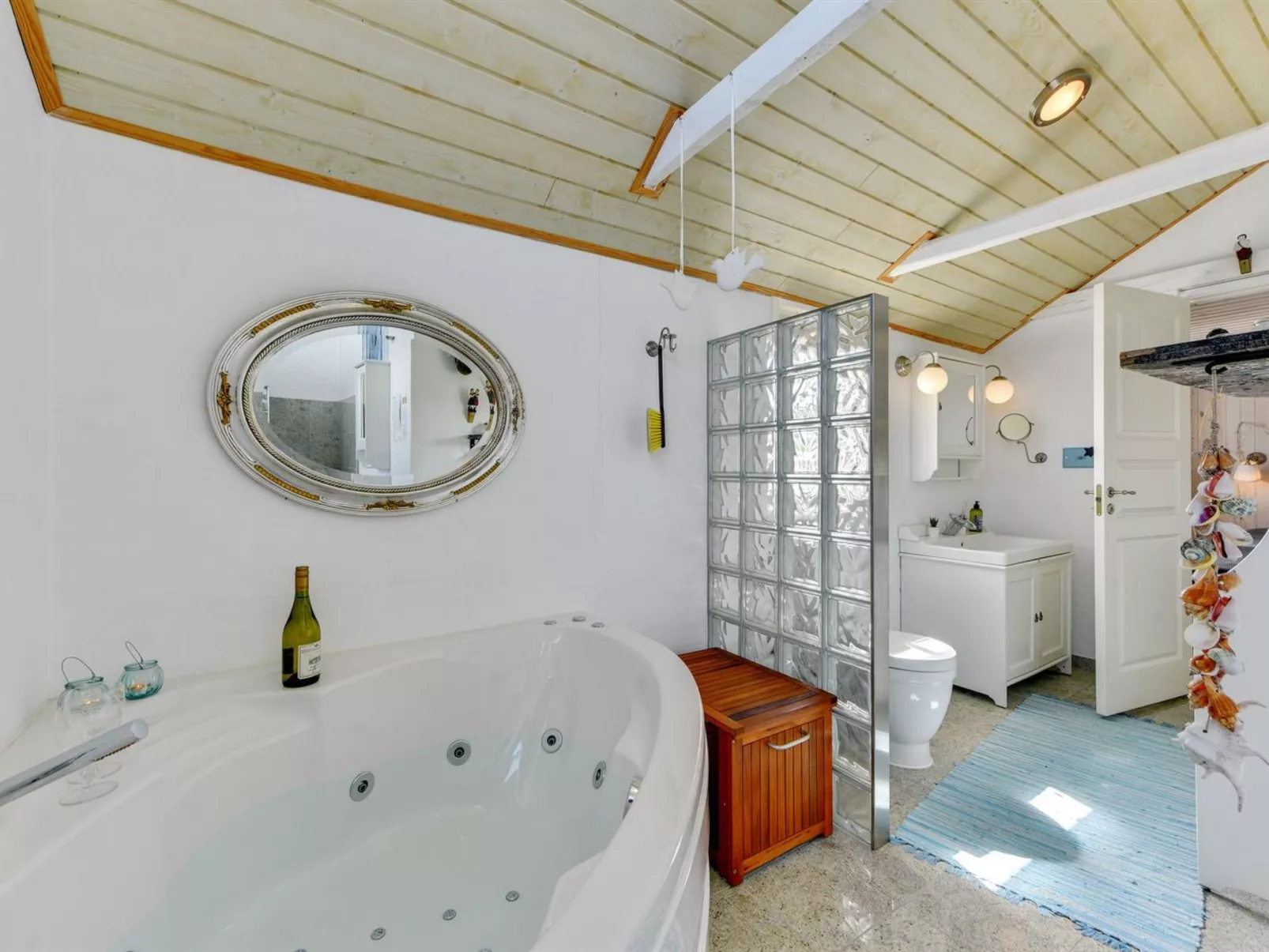 "Heilo" -  from the sea-Draußen