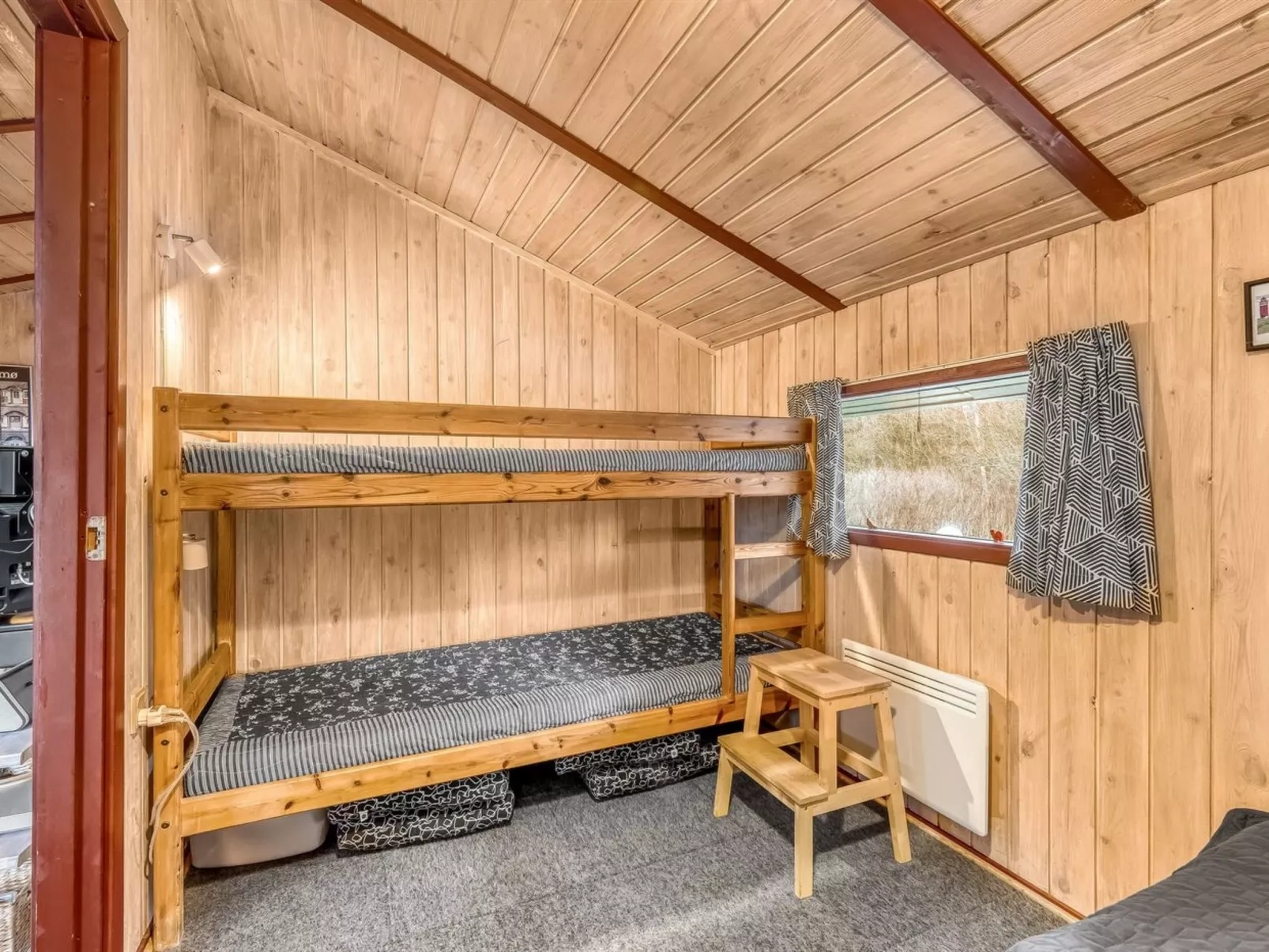 "Elpida" - 2km from the sea-Drinnen