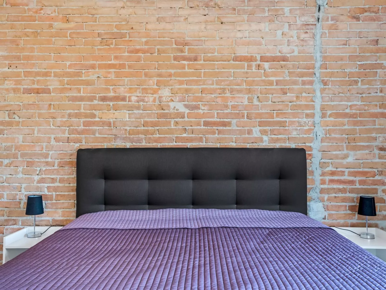 "Yorick" - 300m from the sea-Dedans