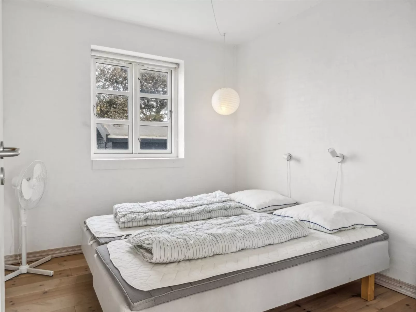 "Birtir" - 200m from the sea-Inside