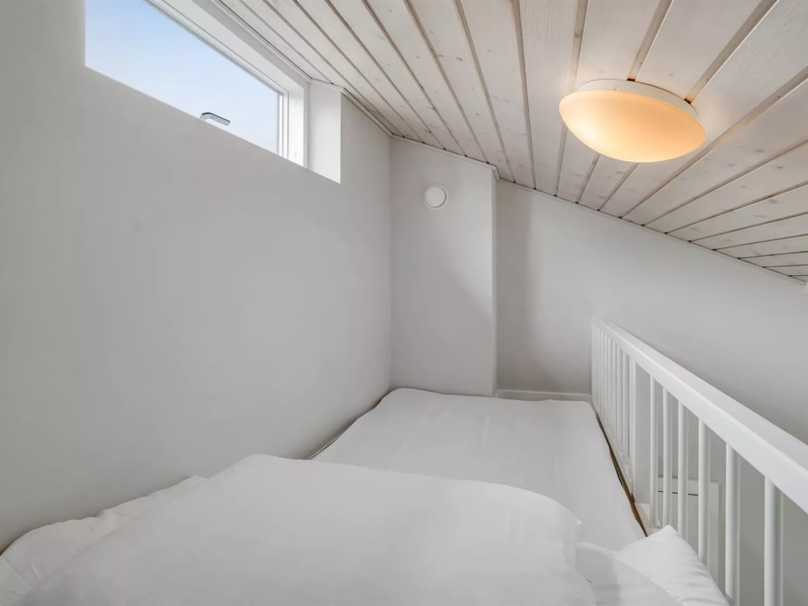 "Zuhra" - 250m from the sea-Inside