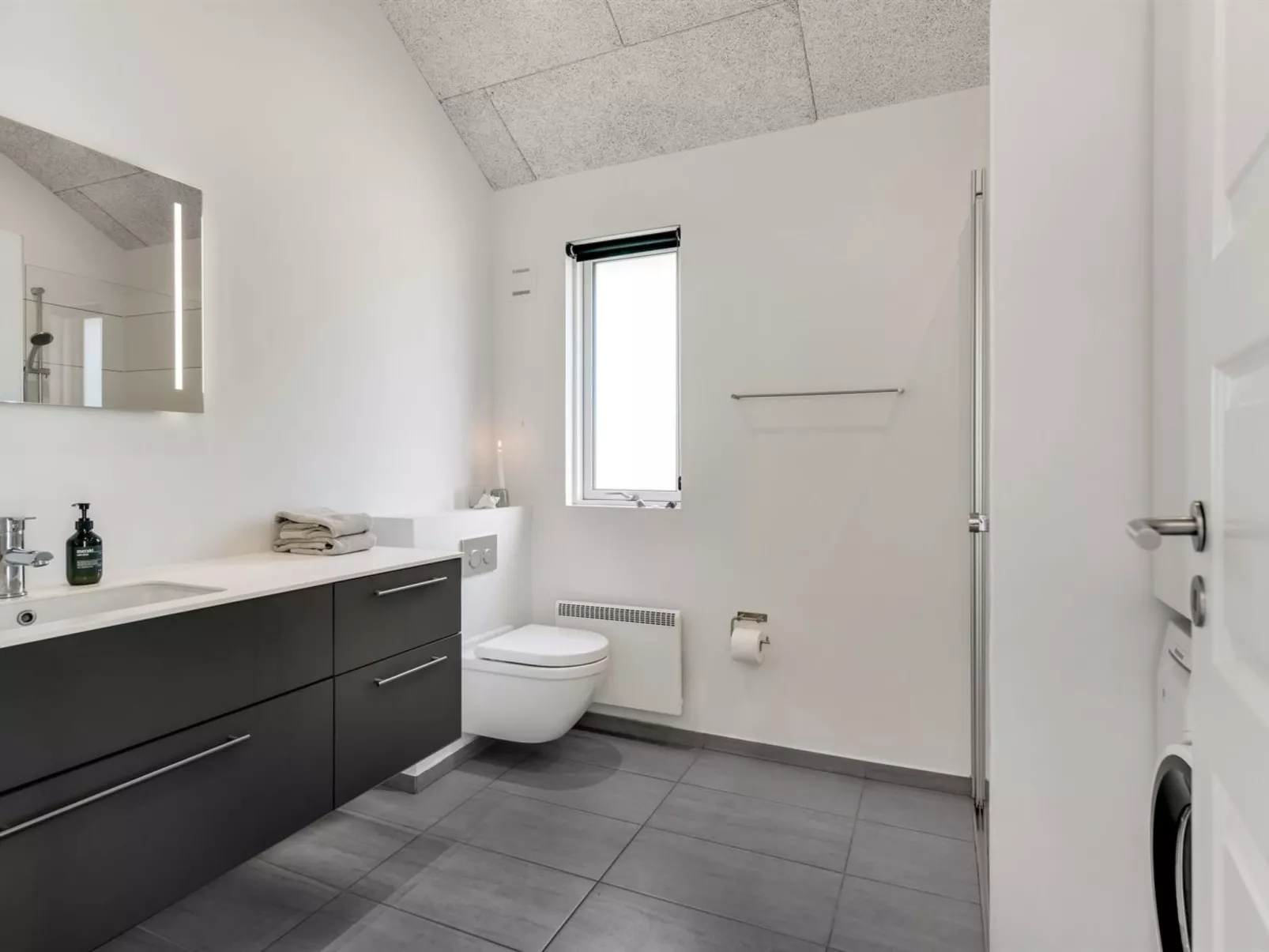 "Gundrath" - 1.4km from the sea-Inside