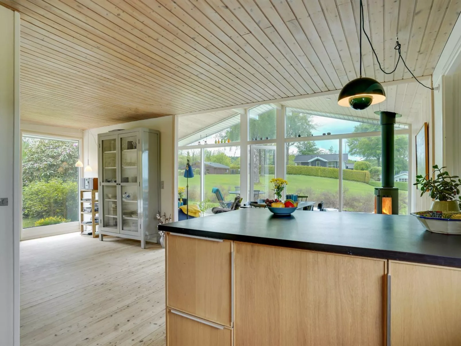 "Stiane" - 100m to the fjord-Inside