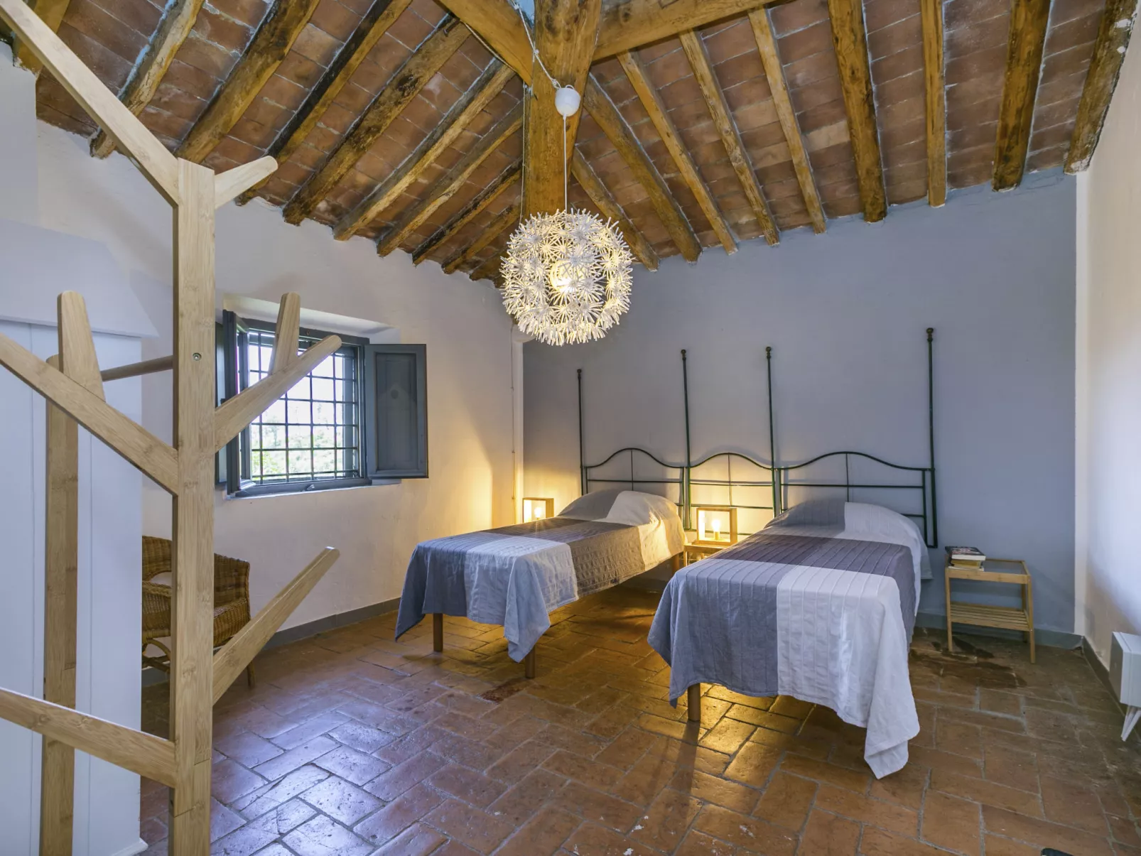 Legno-Inside