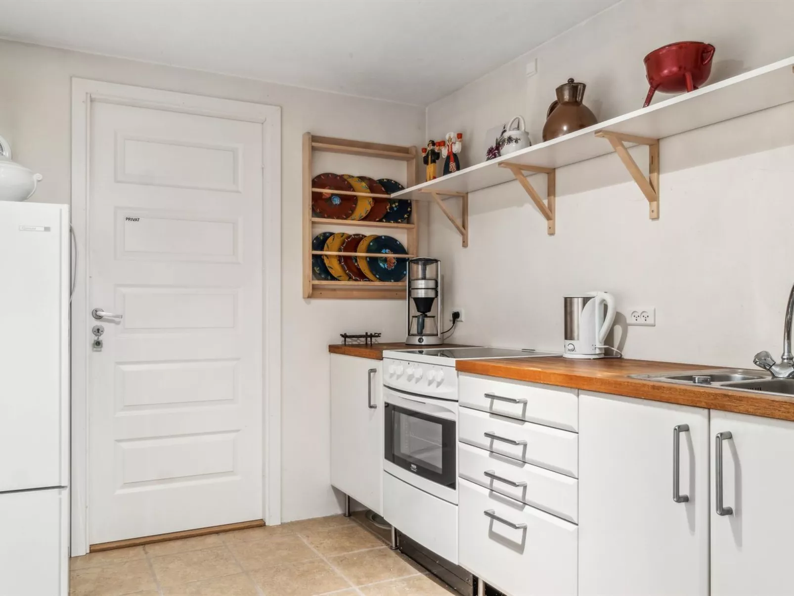 "Nantje" - 560m to the fjord-Inside