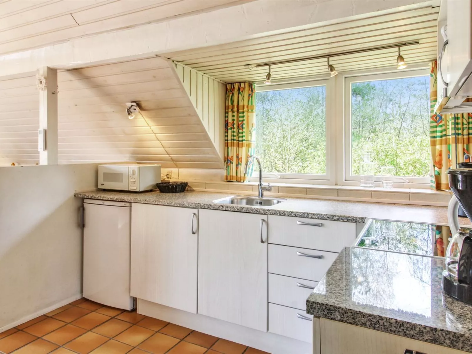 "Efimija" - 1.4km from the sea-Inside