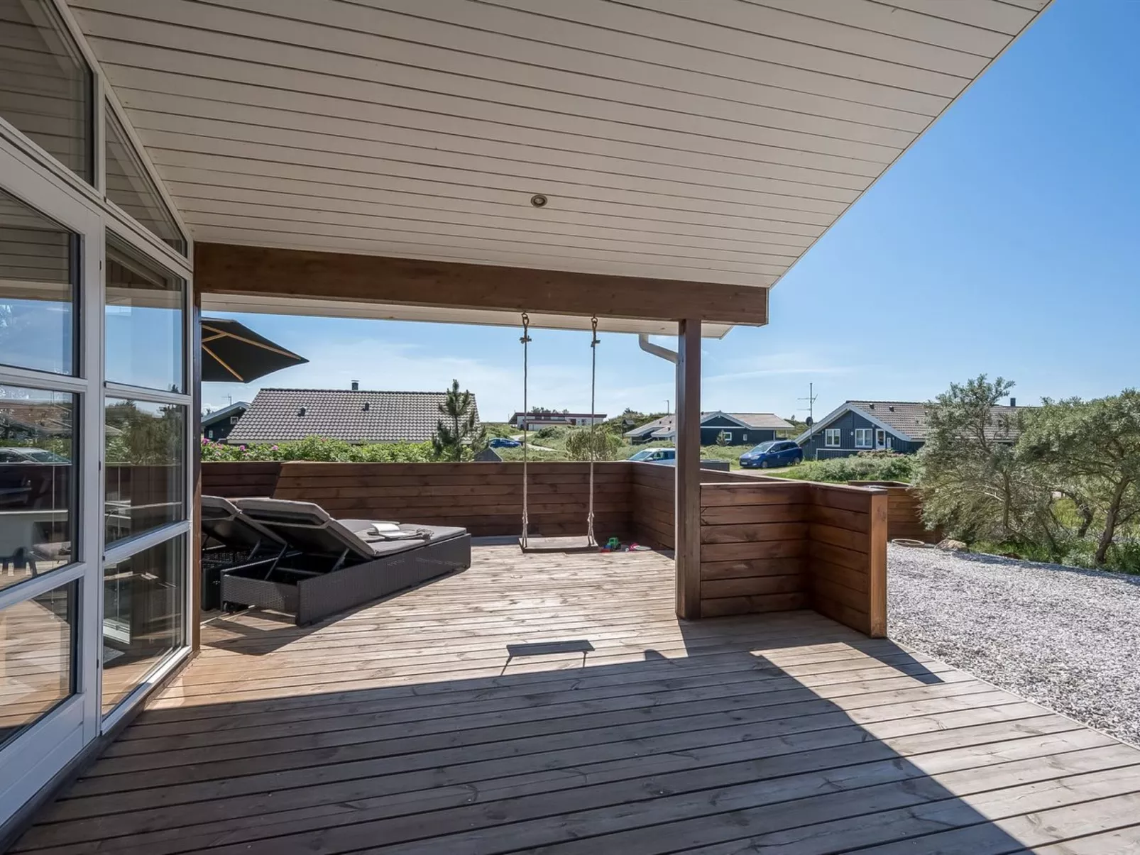 "Aurore" - 700m from the sea-Draußen