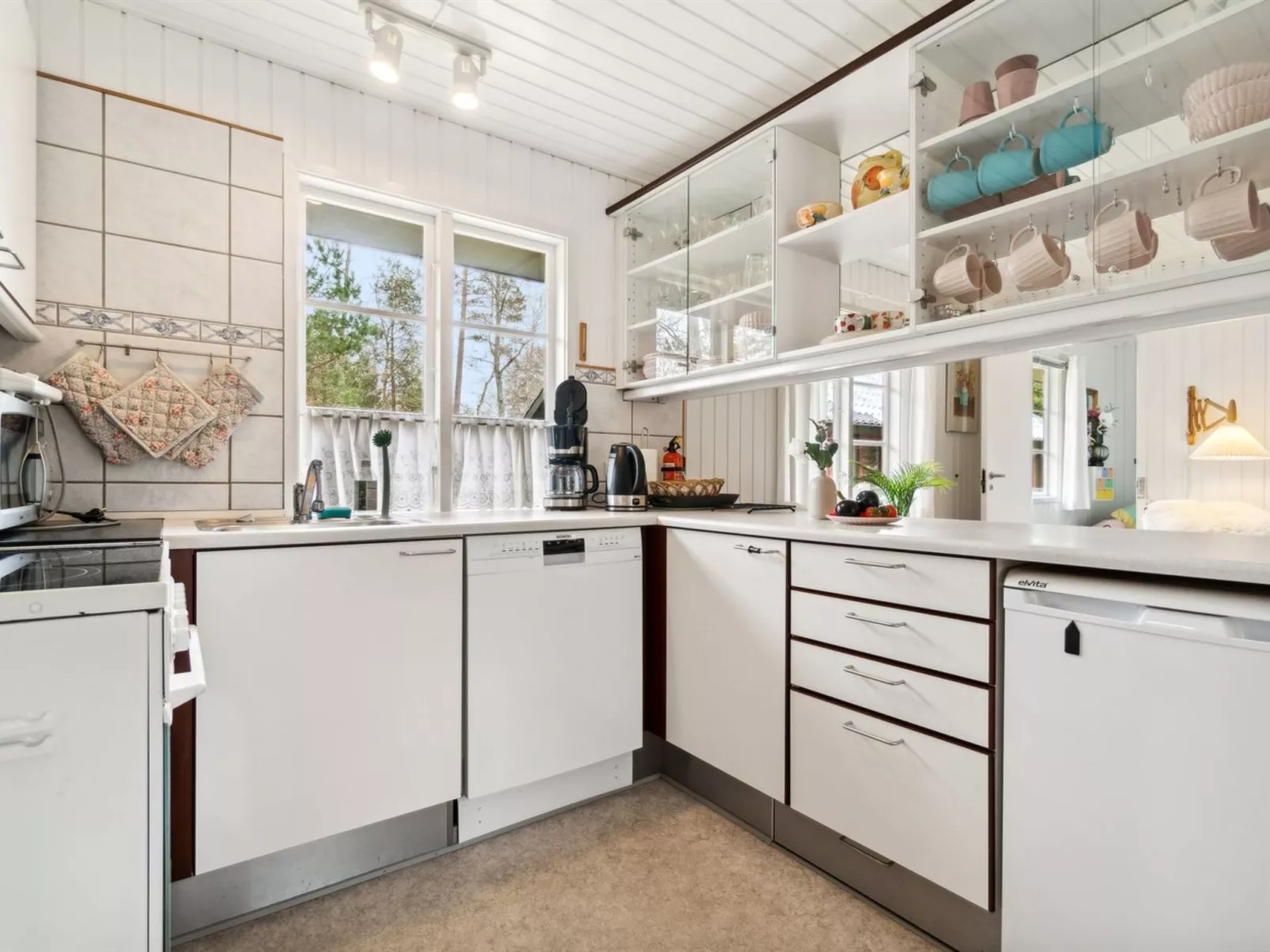 "Zekine" - 200m from the sea-Dedans