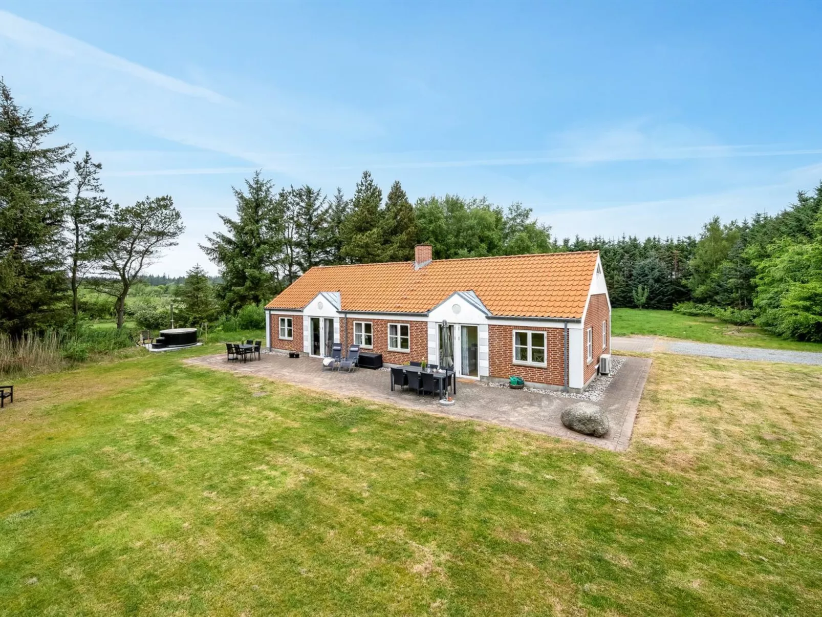 "Marlise" - 2.5km from the sea-Draußen