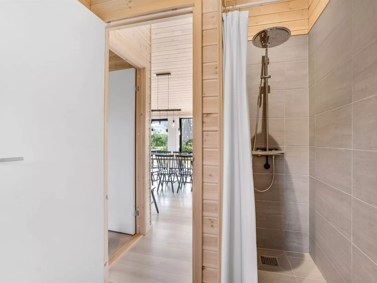 "Edite" - 900m from the sea-Inside