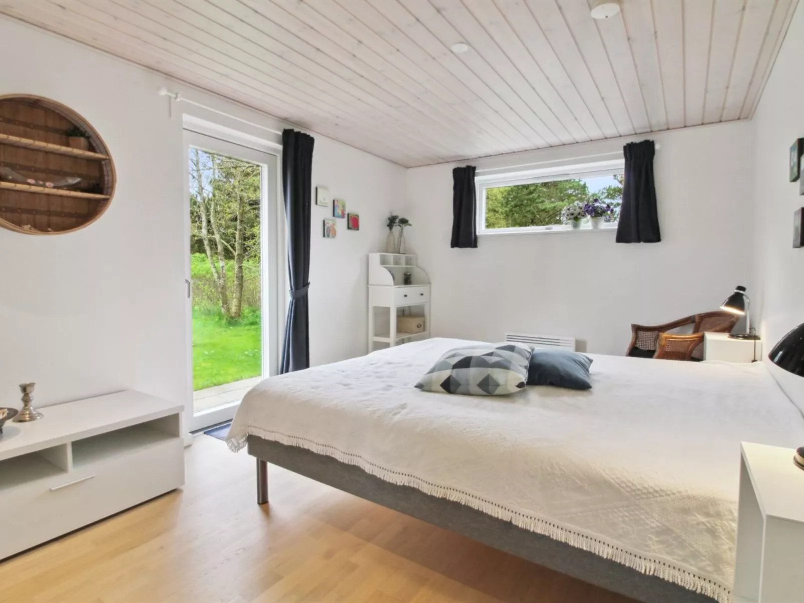 "Golubinka" - 2.5km from the sea-Inside