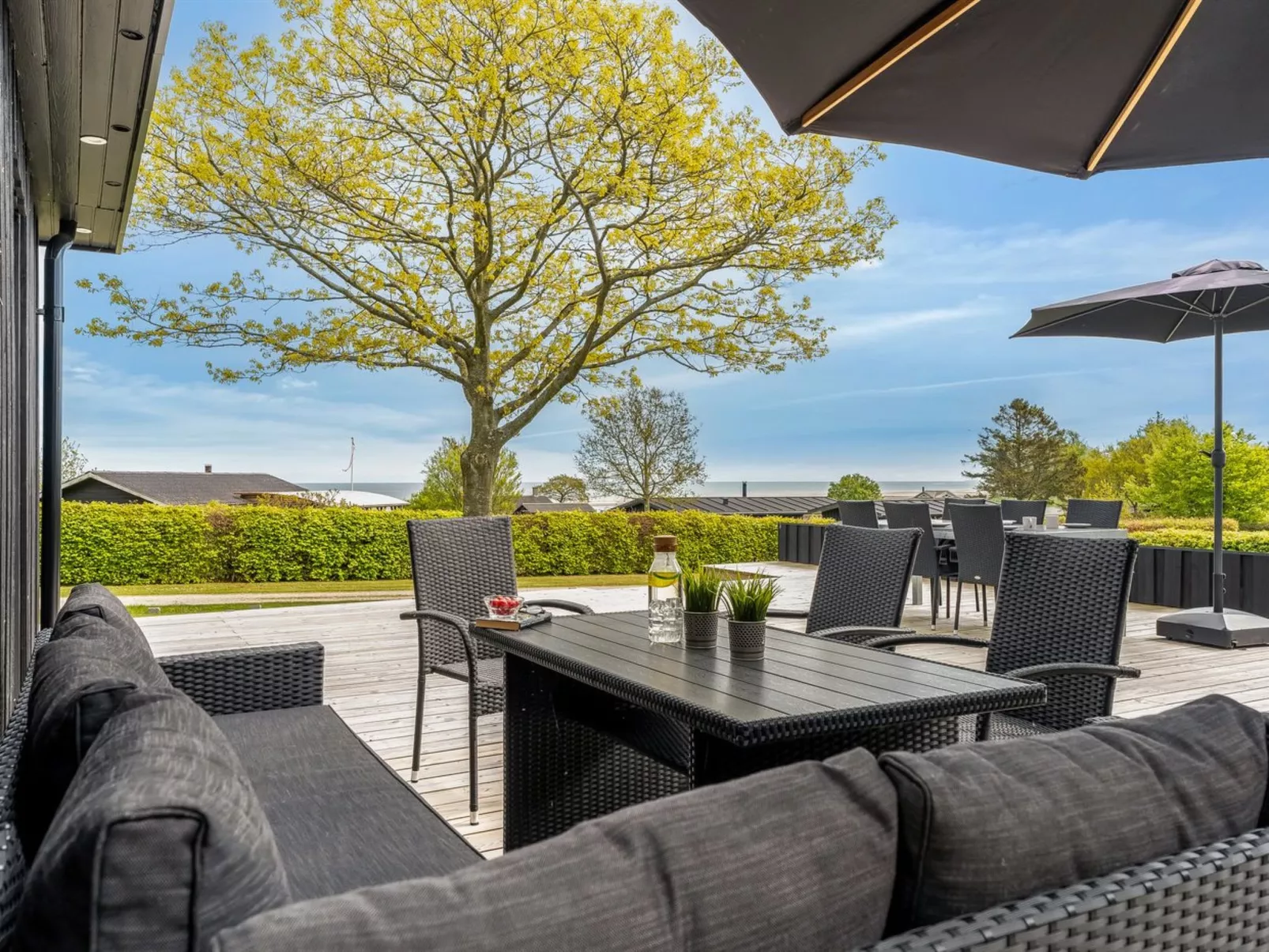 "Tonna" -  from the sea-Outside