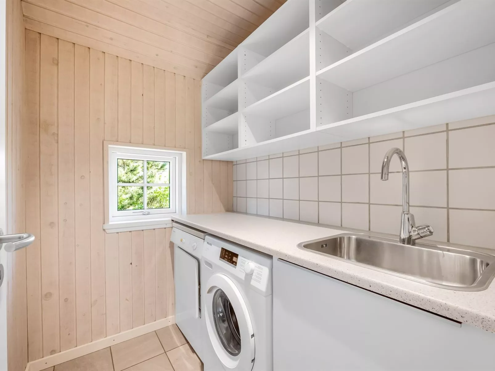 "Stella" - 700m from the sea-Dedans