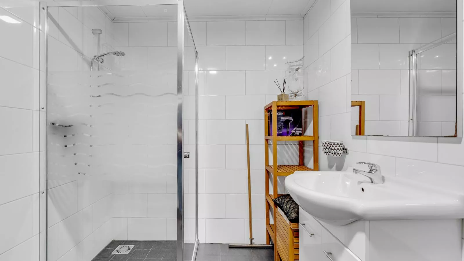 Rutershoeske-Bathroom