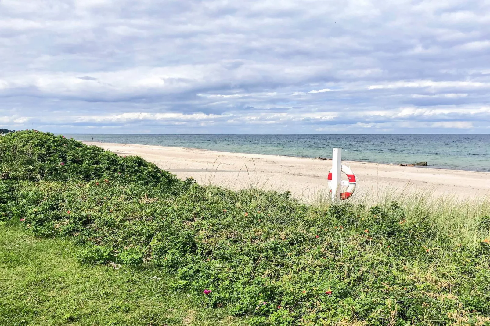 Maison de vacances pour 6 a Otterup-By Traum-Vue sur l'eau