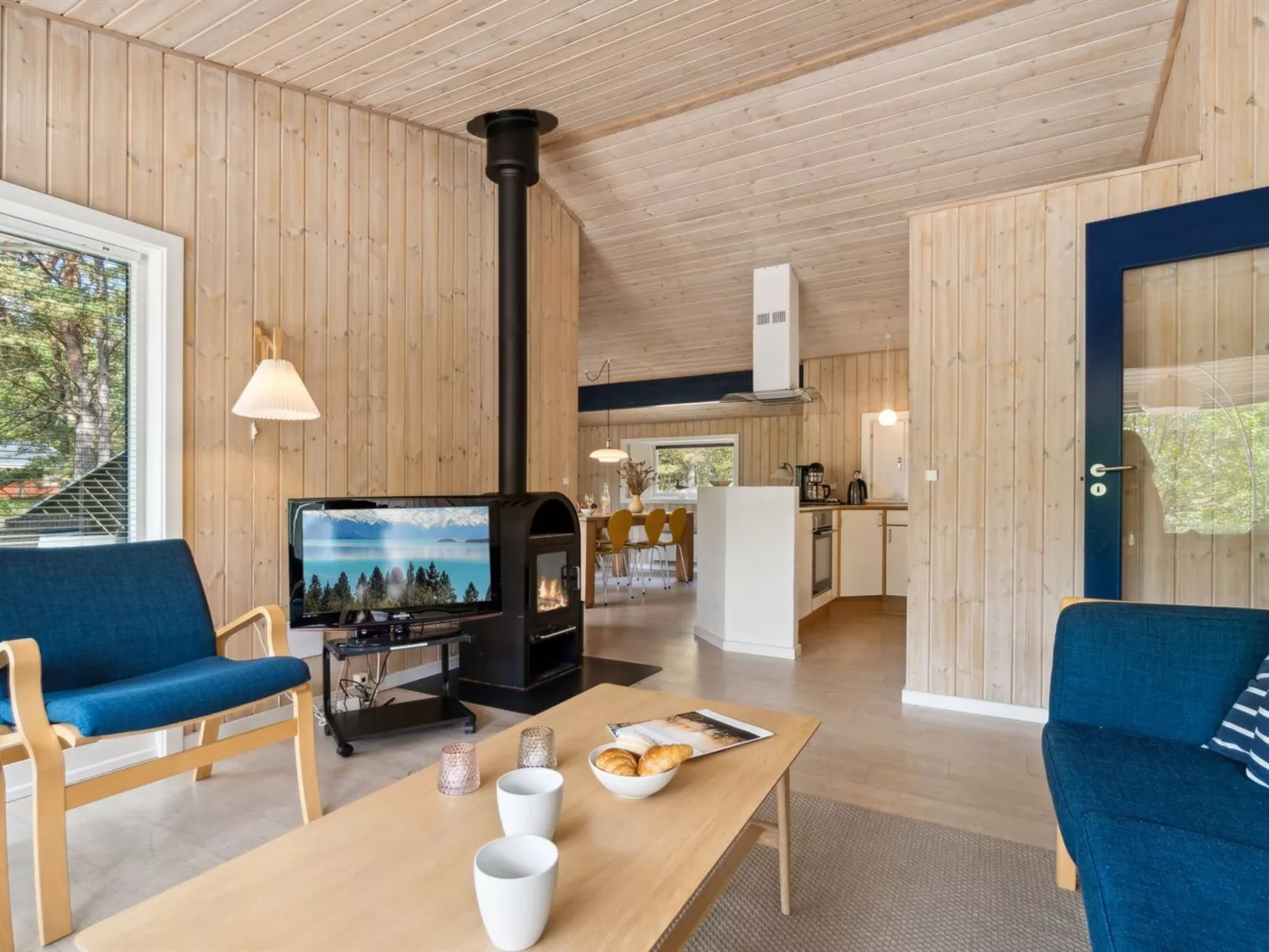 "Deni" - 800m from the sea-Drinnen