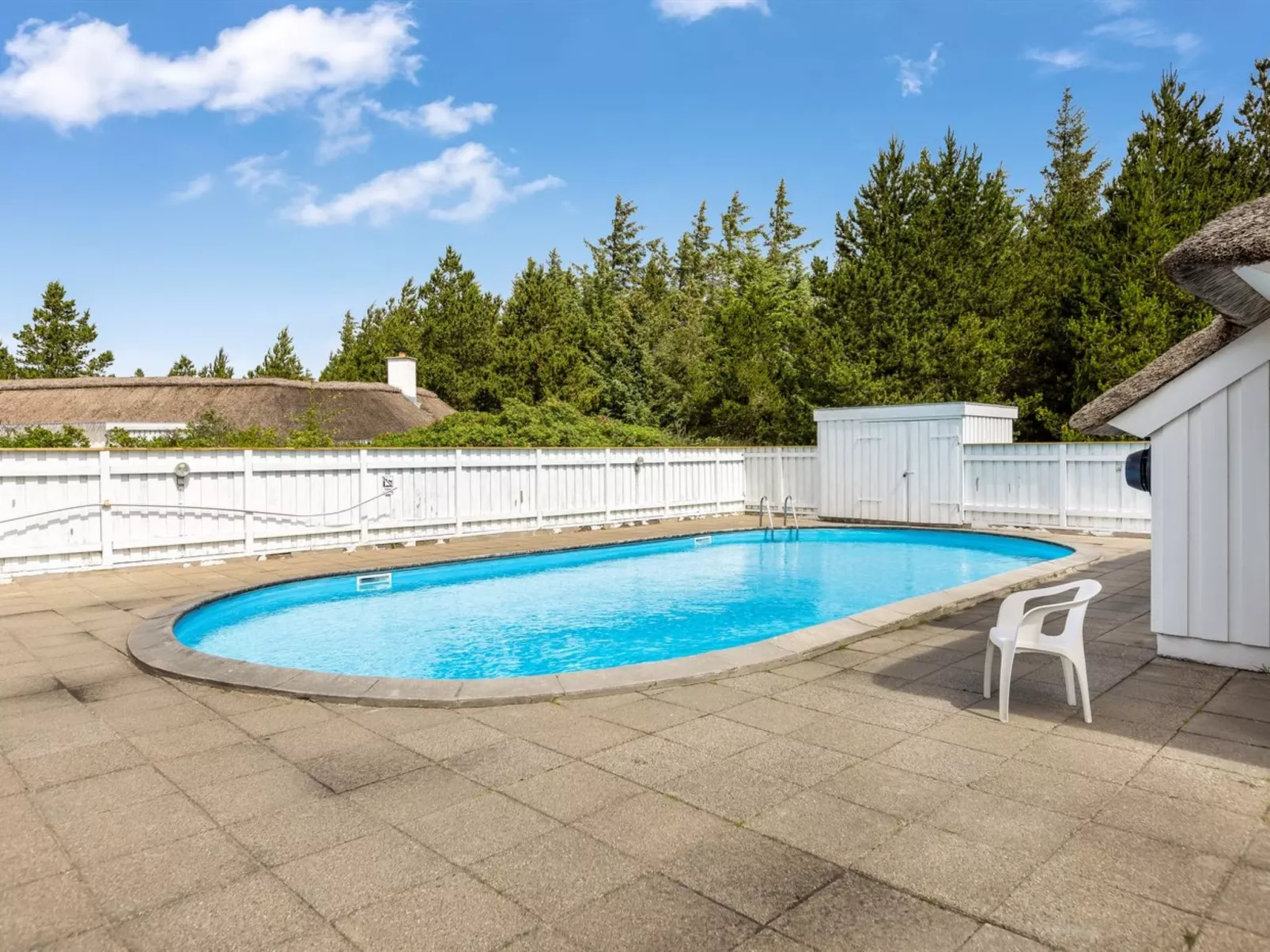 "Pihla" - 1.1km from the sea-Outside