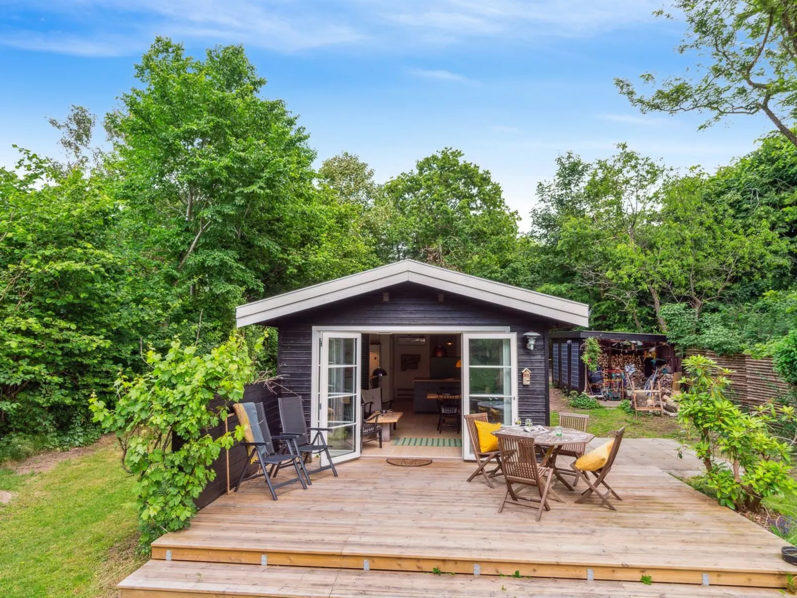 "Riana" - 700m from the sea-Draußen