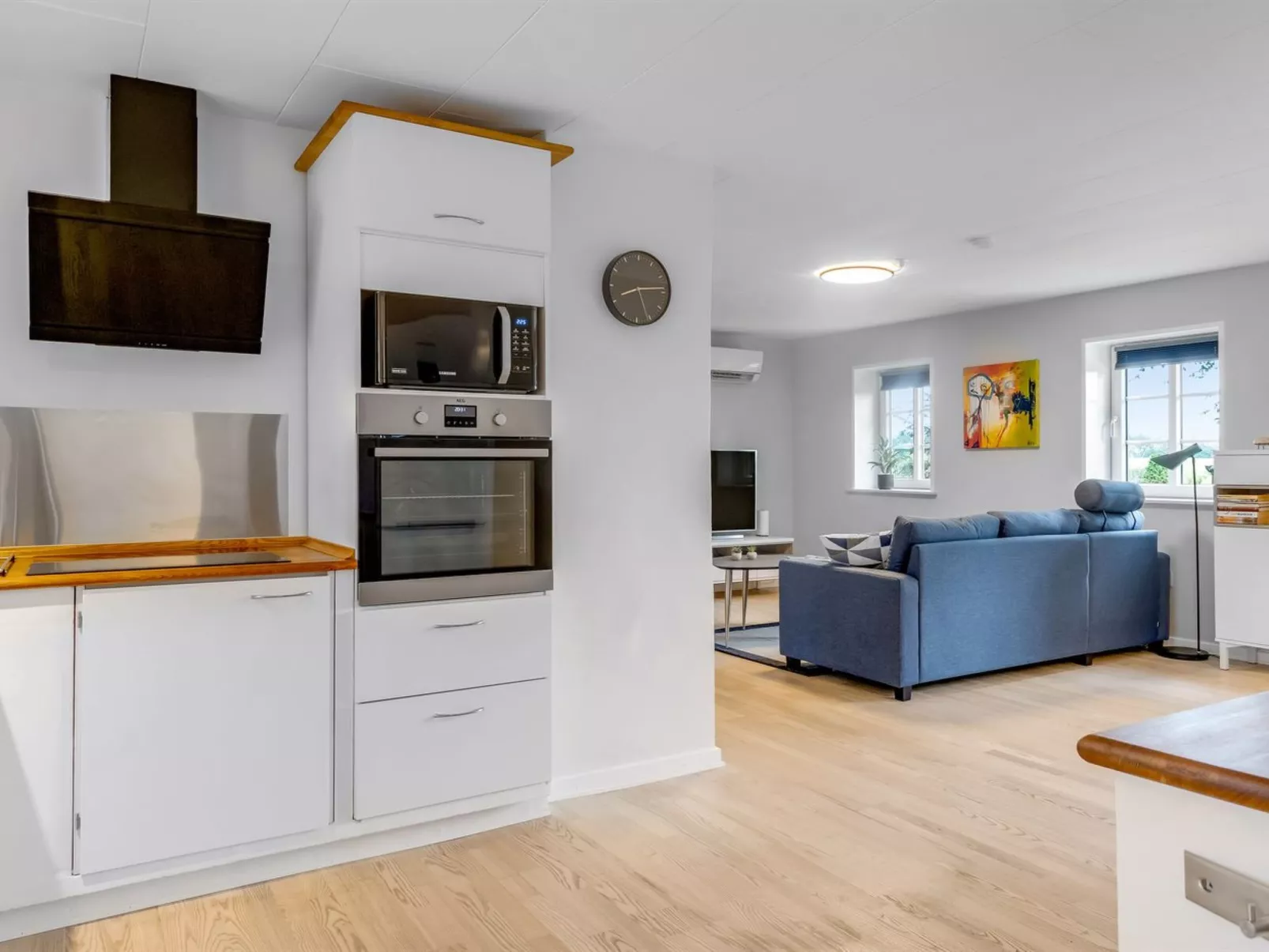 "Saran" - 30km from the sea-Drinnen