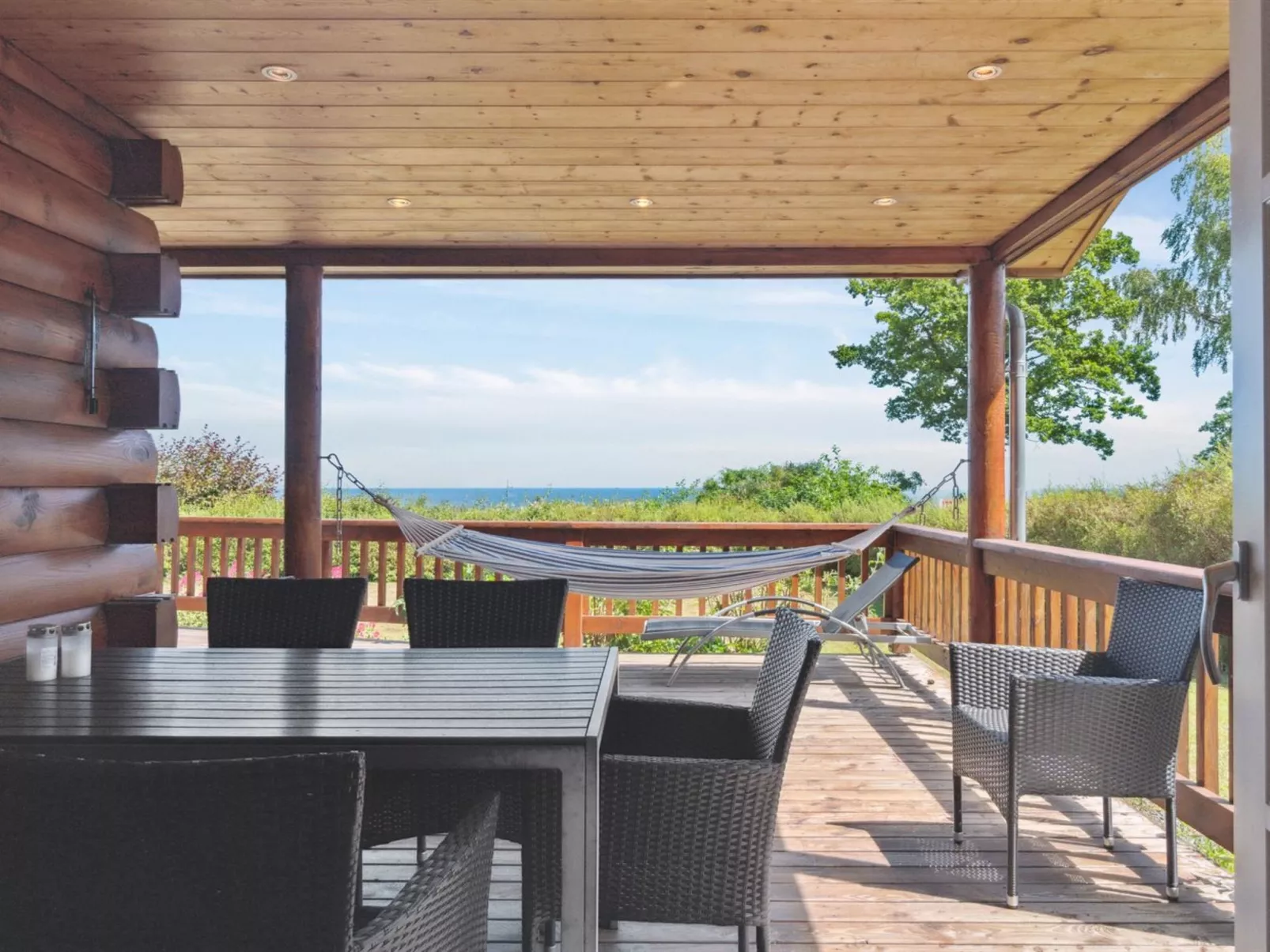 "Lisbeth" - 130m from the sea-Draußen