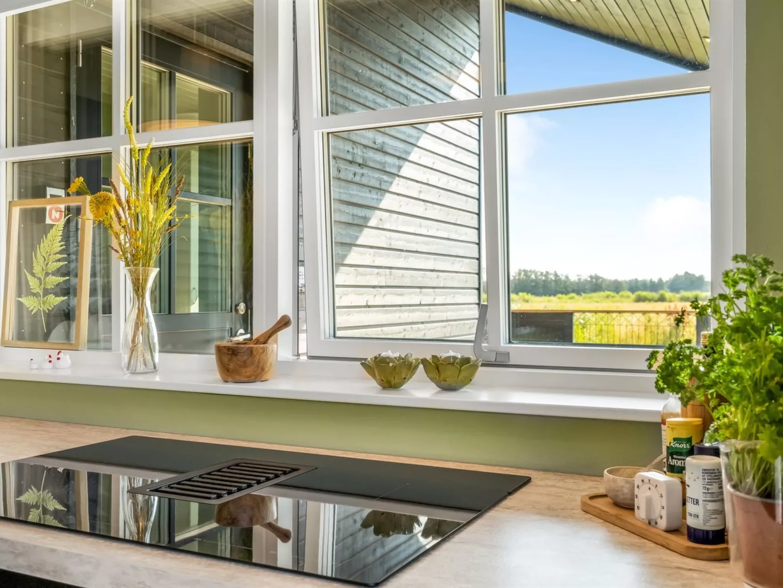 "Inola" - 1km from the sea-Inside