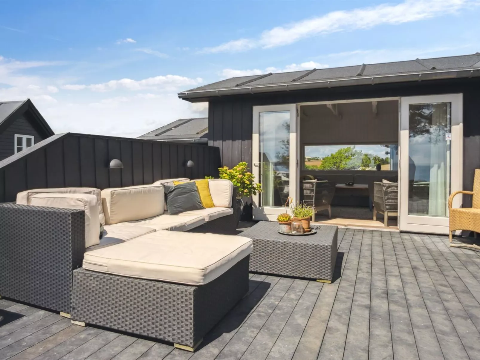 "Sten" - 30m from the sea-Outside