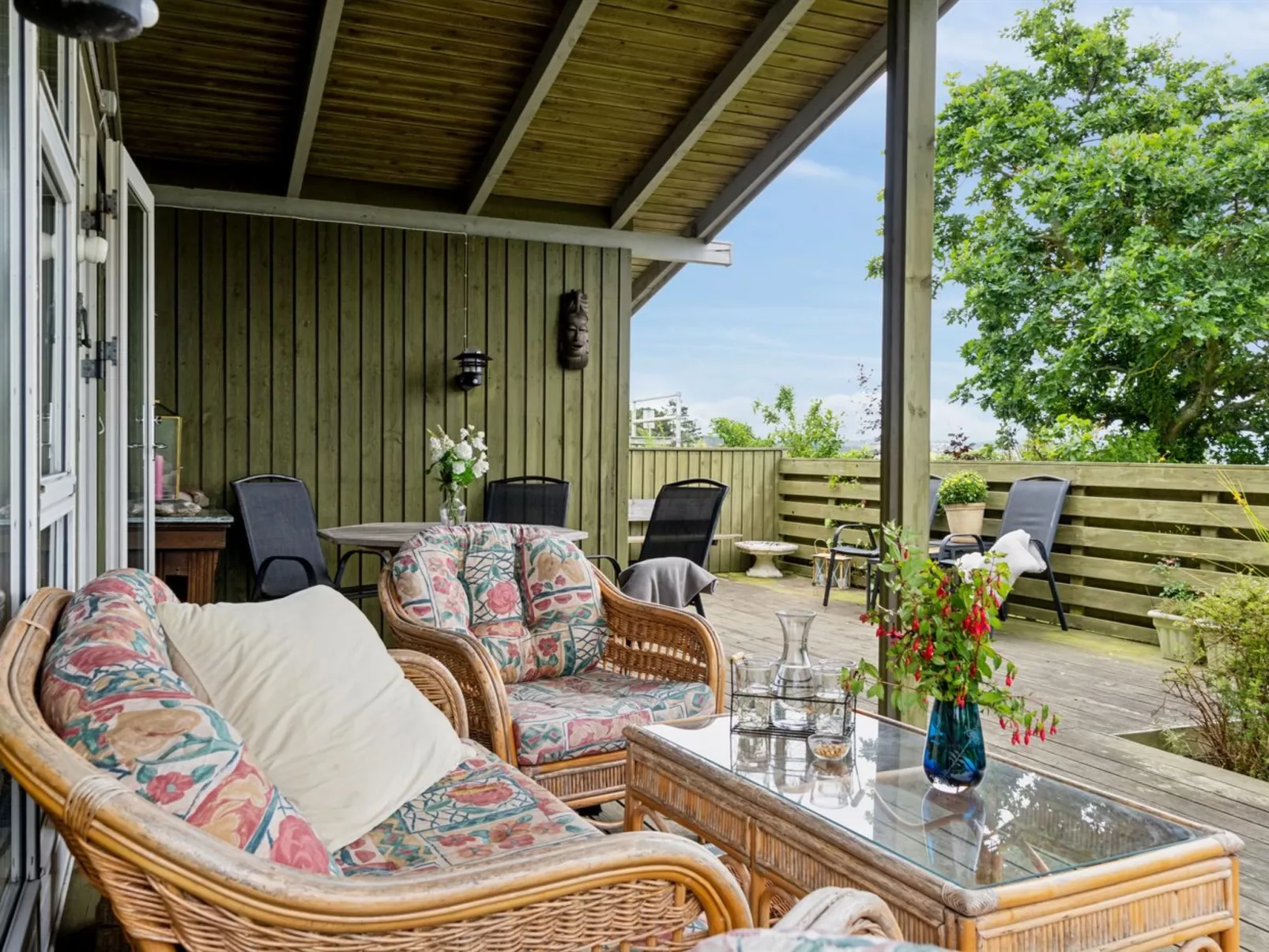 "Konsta" - 50m from the sea-Draußen