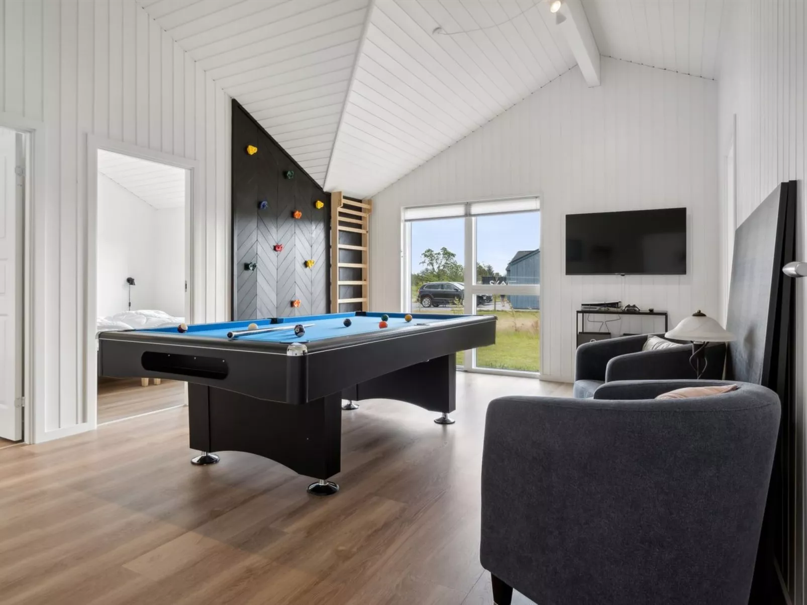 "Henke" - 475m from the sea-Drinnen