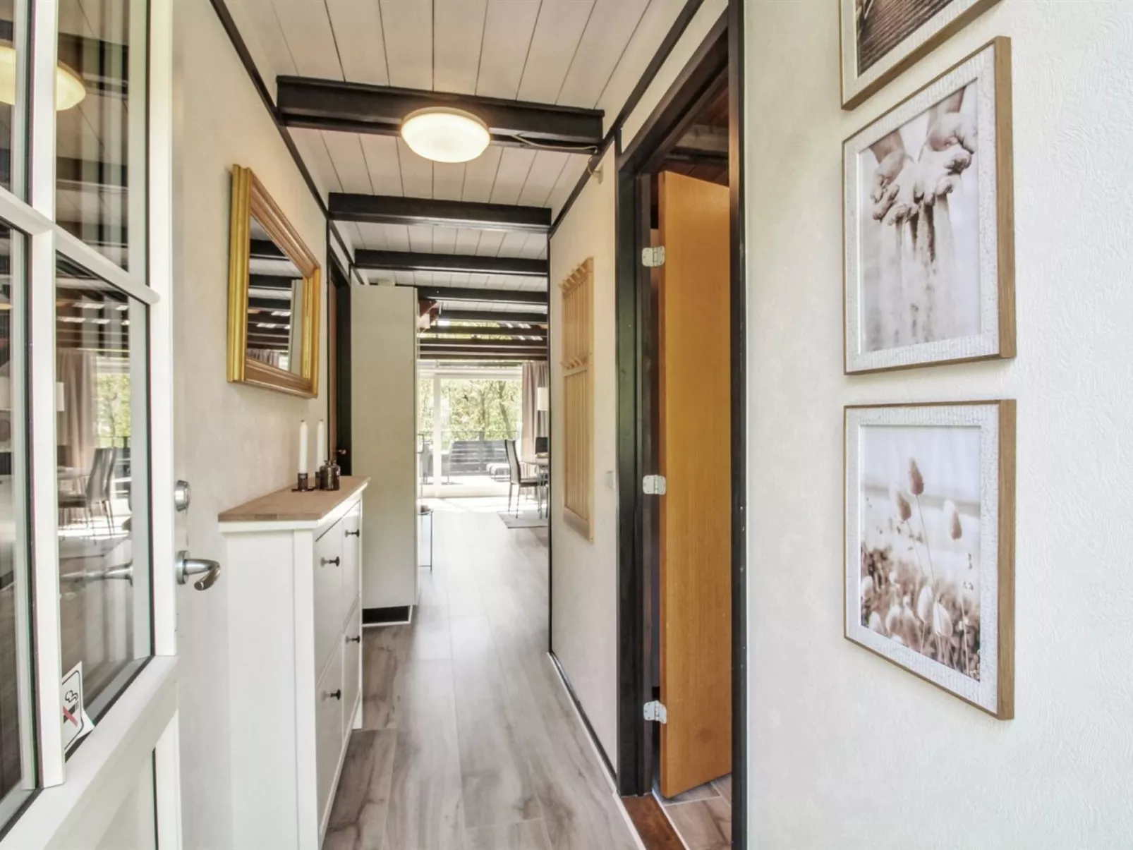 "Engelbertine" - 30km from the sea-Dedans