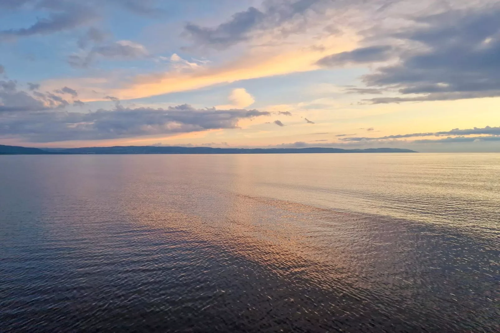 Nice apartment near the beach-By Traum-Water view