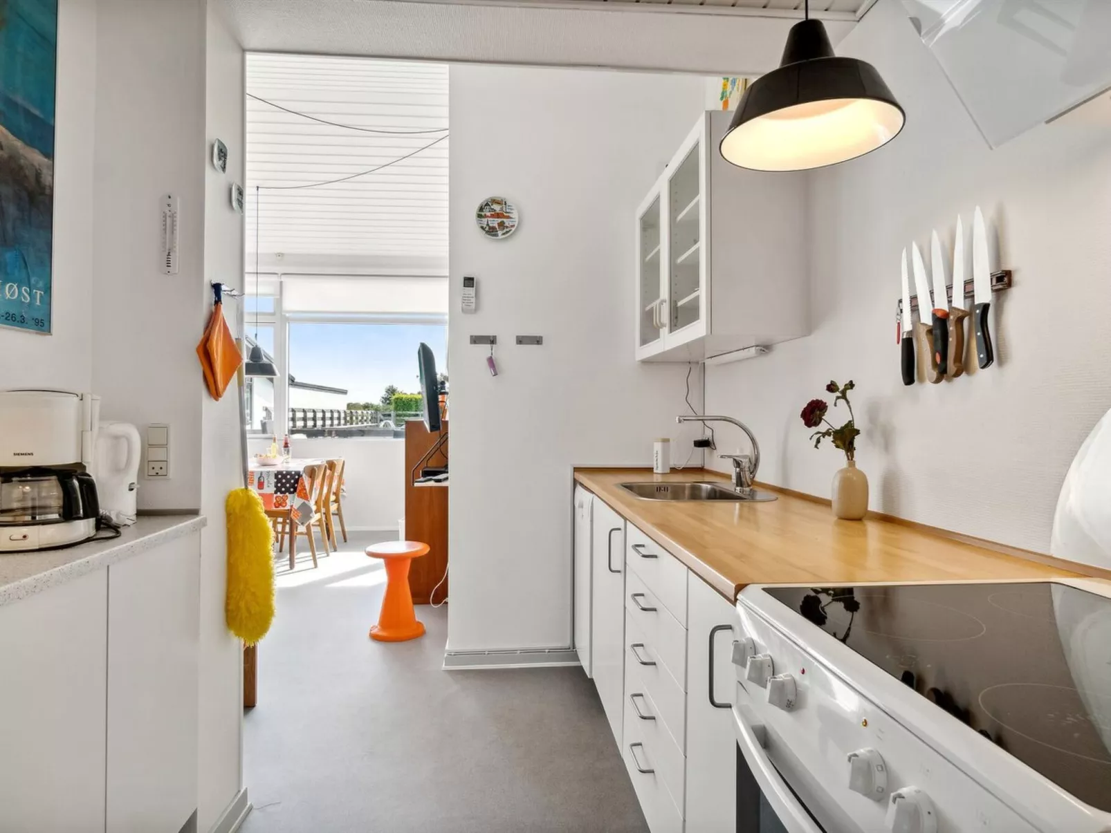 "Effy" - 300m from the sea-Inside