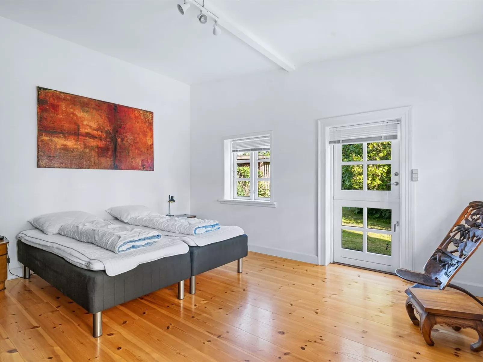 "Huno" - 2km from the sea-Inside