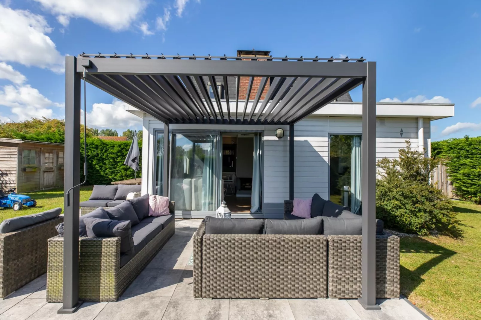 Strandhuis Schoneveld-Terrasse