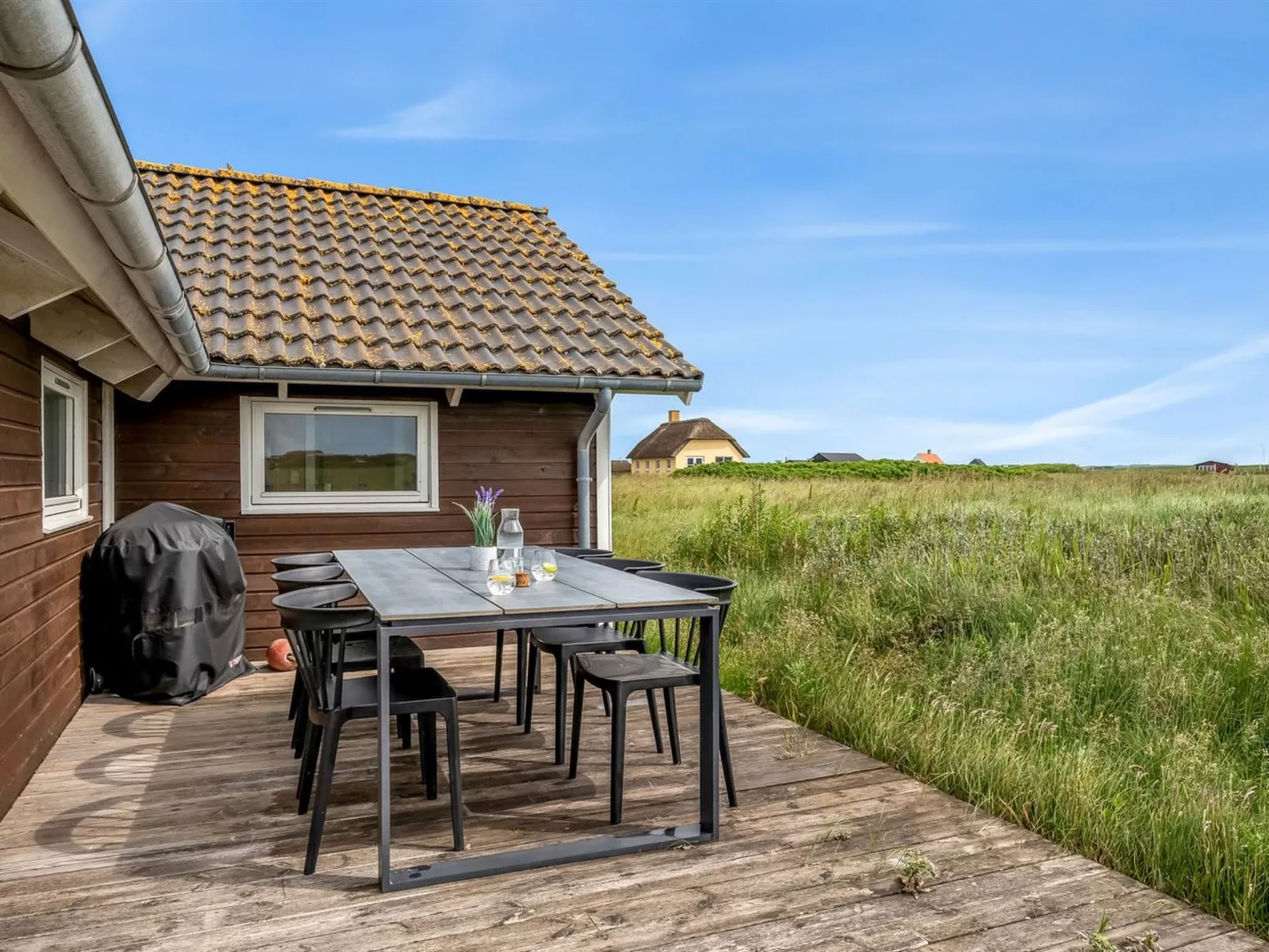 "Märta" - 250m from the sea-Outside