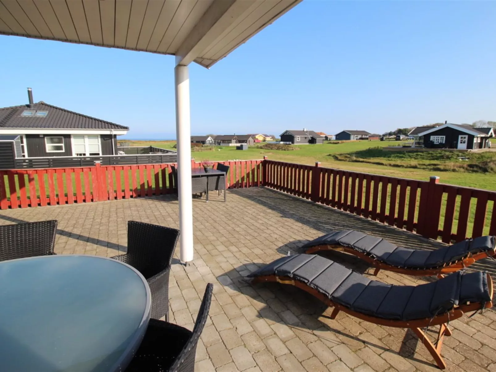 "Aira" - 200m from the sea-Outside