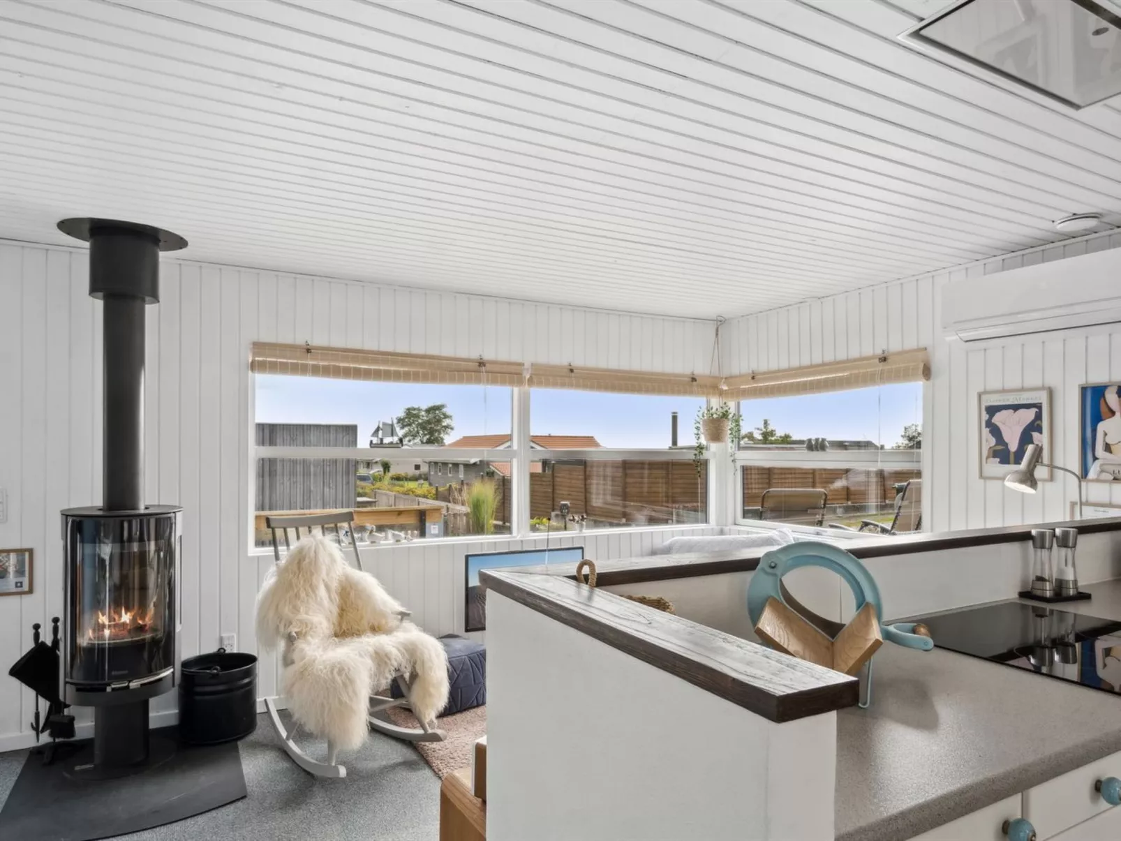 "Dagh" - 100m from the sea-Inside