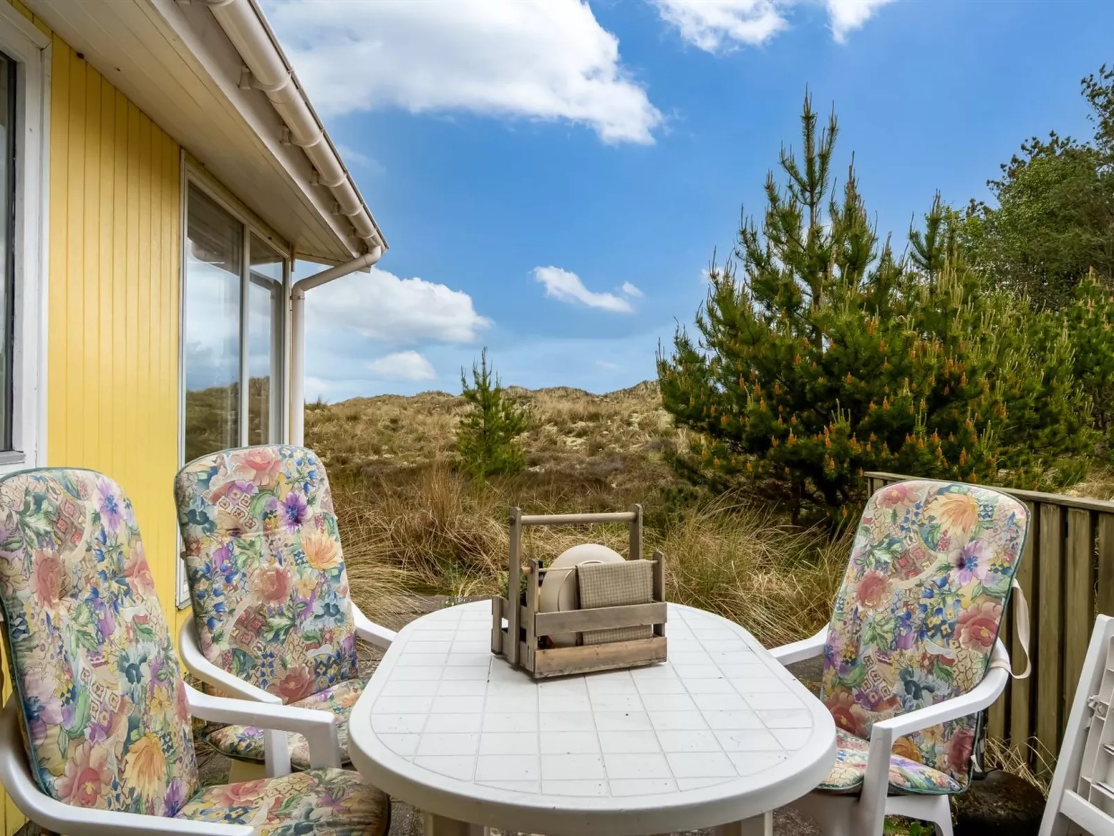 "Kimi" - 75m from the sea-Draußen