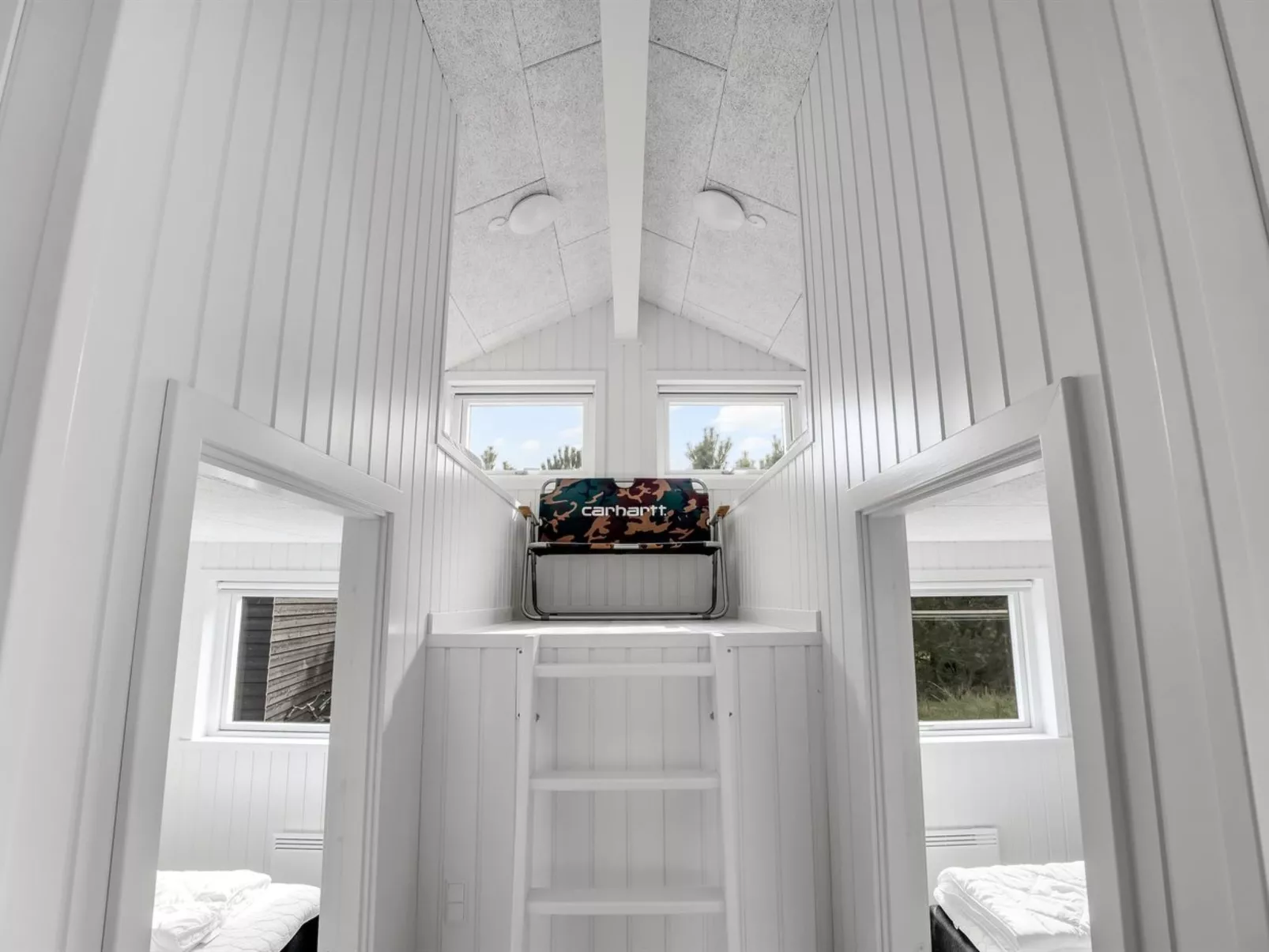 "Jale" - 900m from the sea-Drinnen