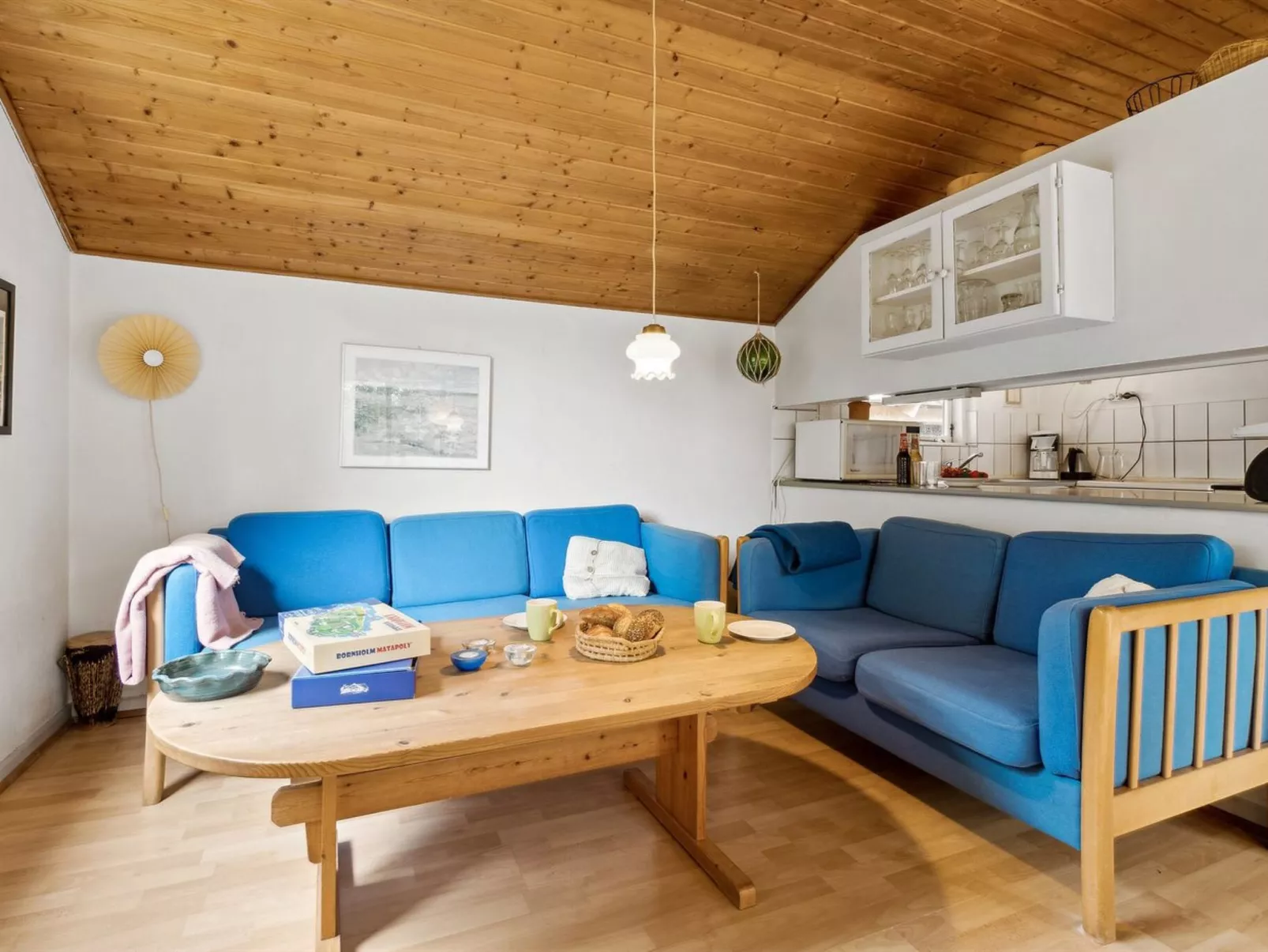 "Zoya" - 300m from the sea-Inside