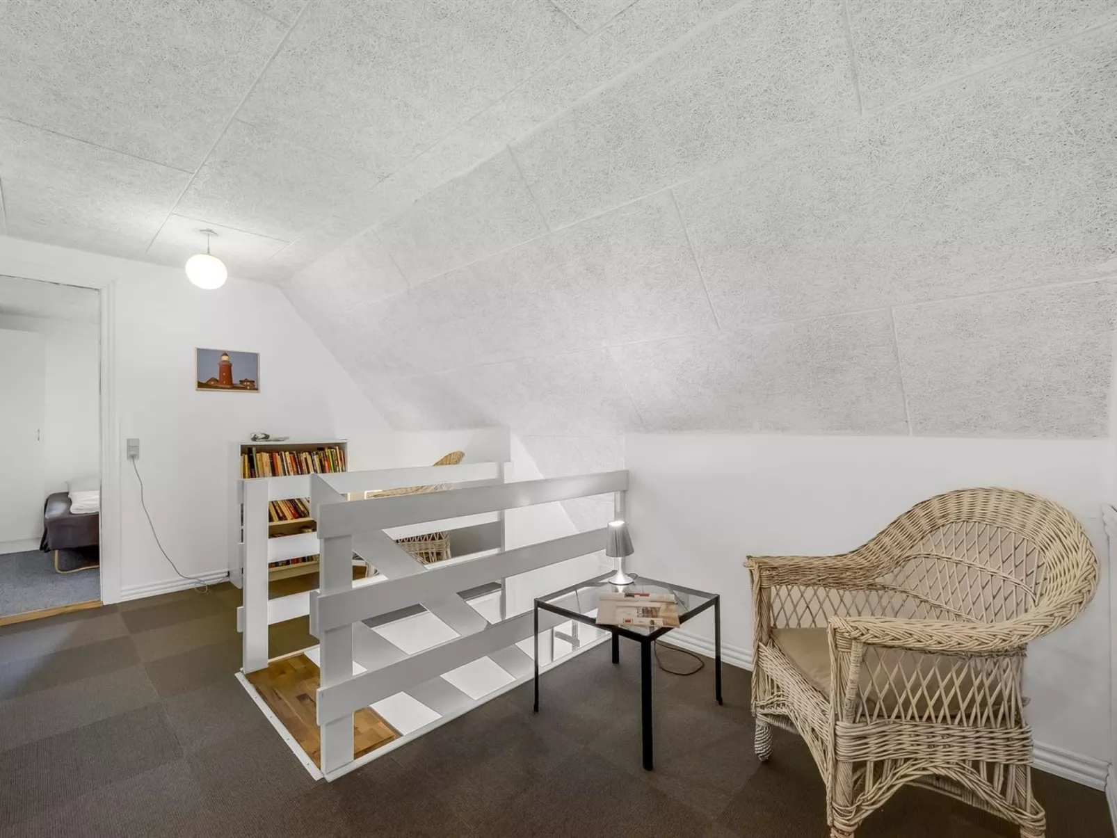 "Darleen" - 850m to the fjord-Drinnen